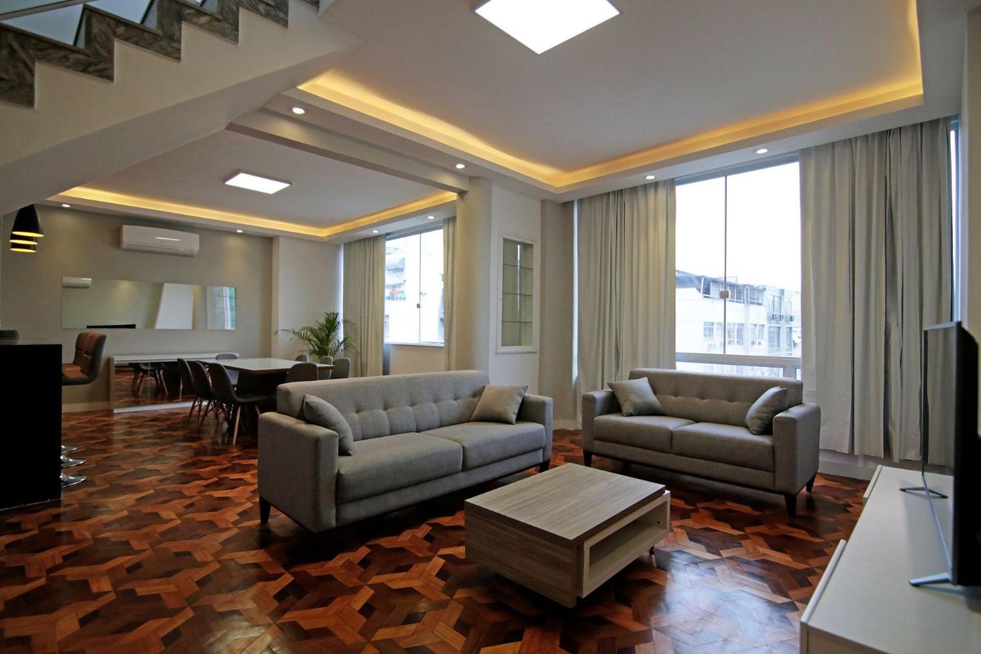 Penthouse with terrace, BBQ and jacuzzi