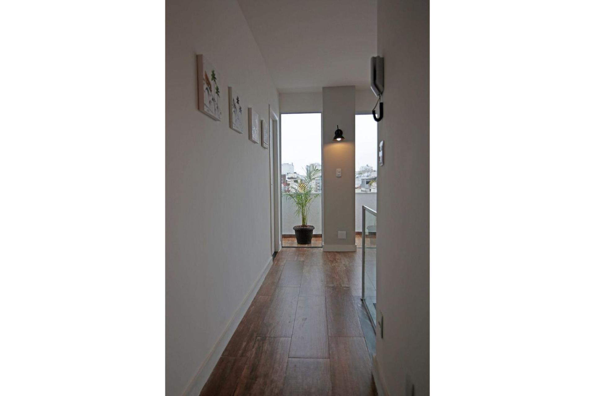 Penthouse with terrace, BBQ and jacuzzi