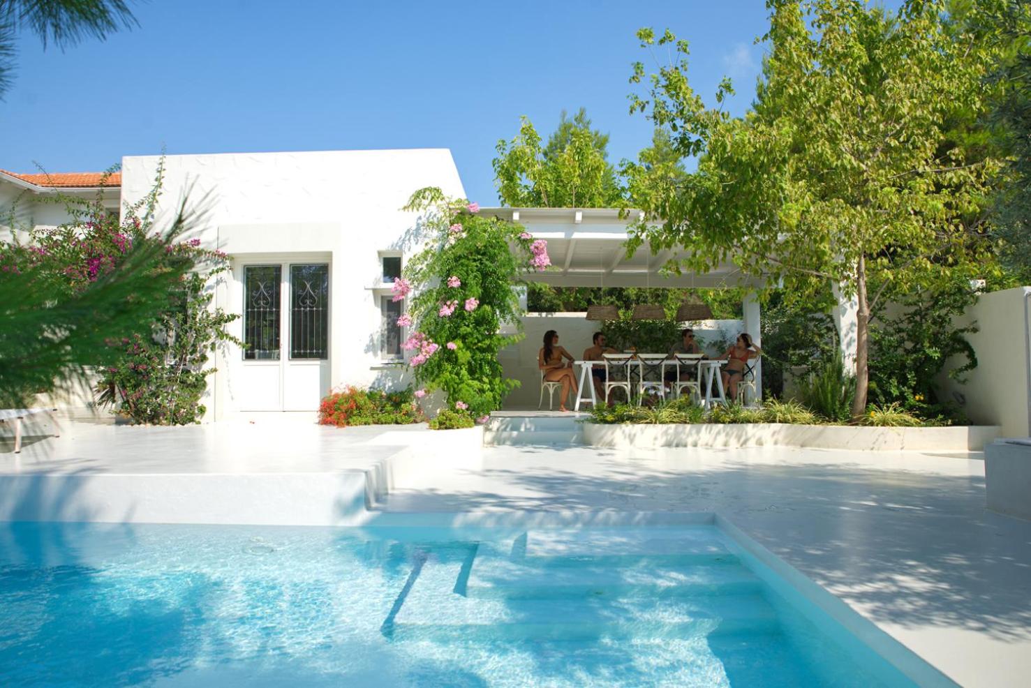 Anemolia Villas with Private Pools near the Most Beautiful Beaches of Alonissos view 4