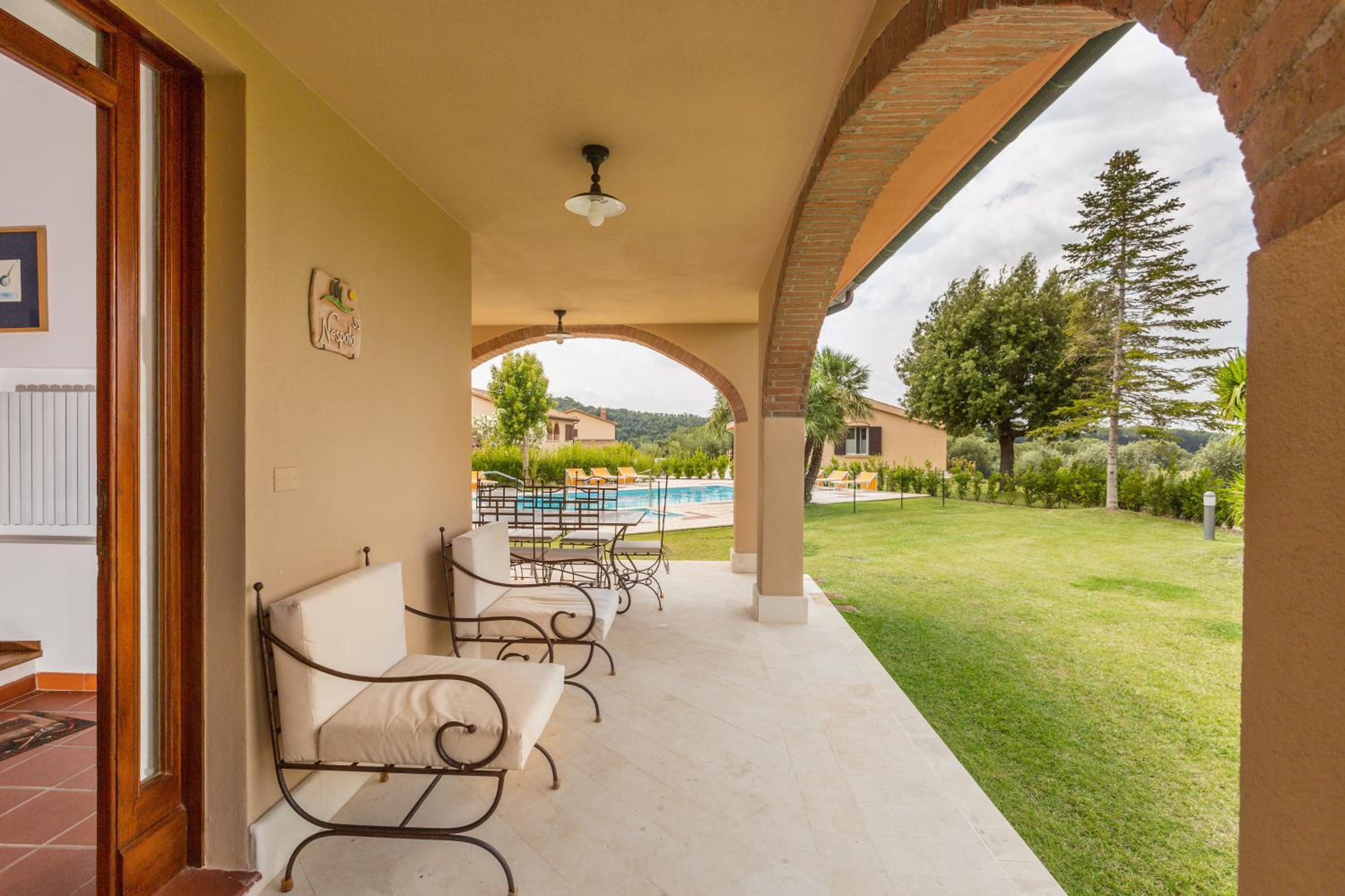 VILLA LIGUSTRO view 3