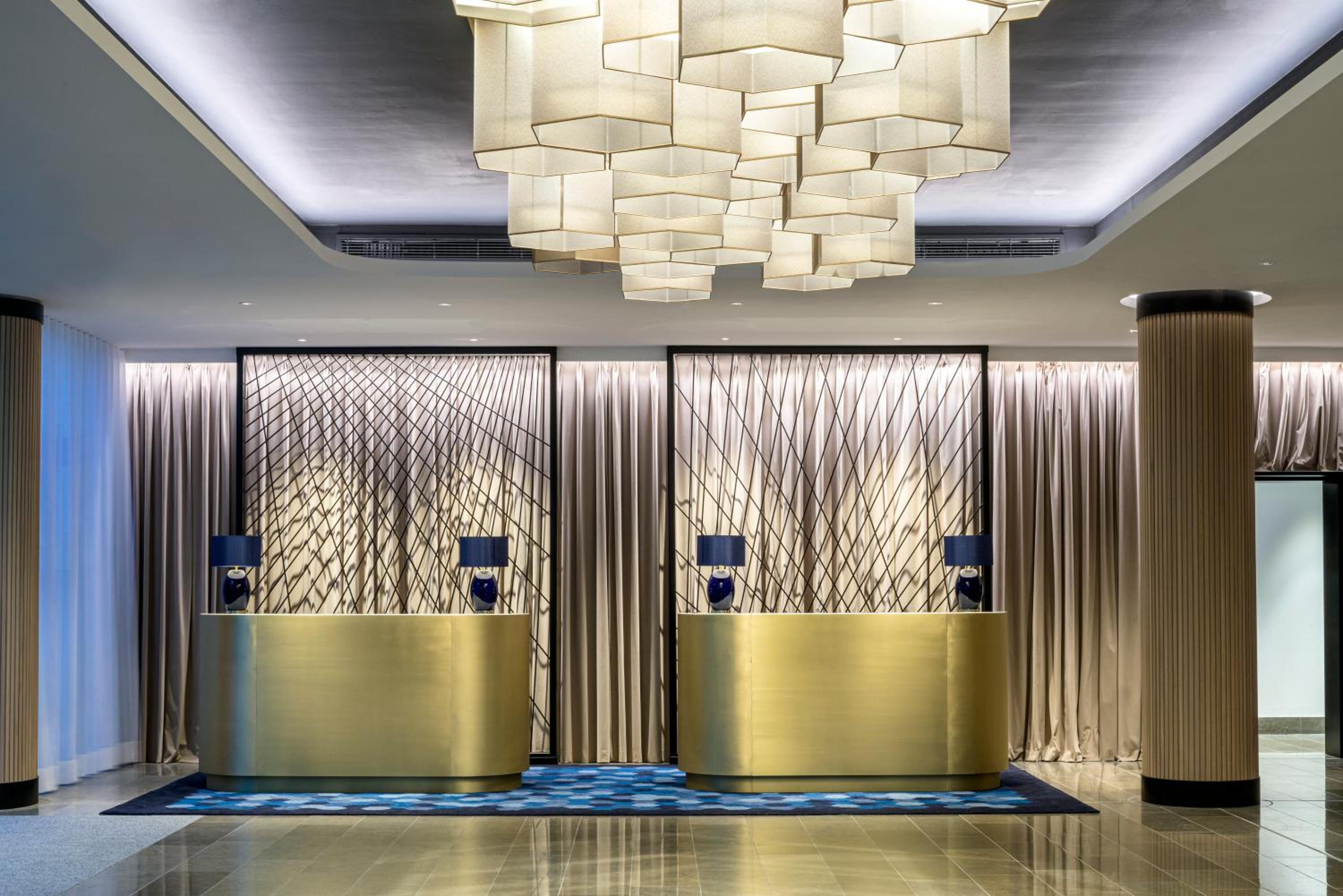 Hotel The Lowry Hotel - Image 1