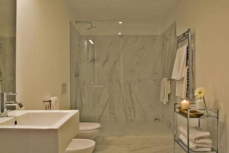 Lisbon Combro 77 Charming Studios by Get Your Stay view 3
