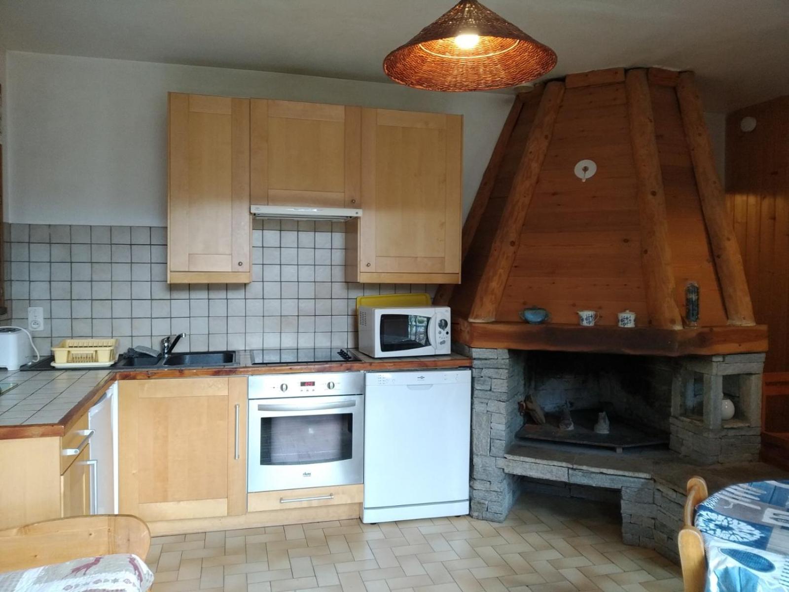 Bourg-Saint-Maurice Vacations - Chalet avec jardin - Property Image 3