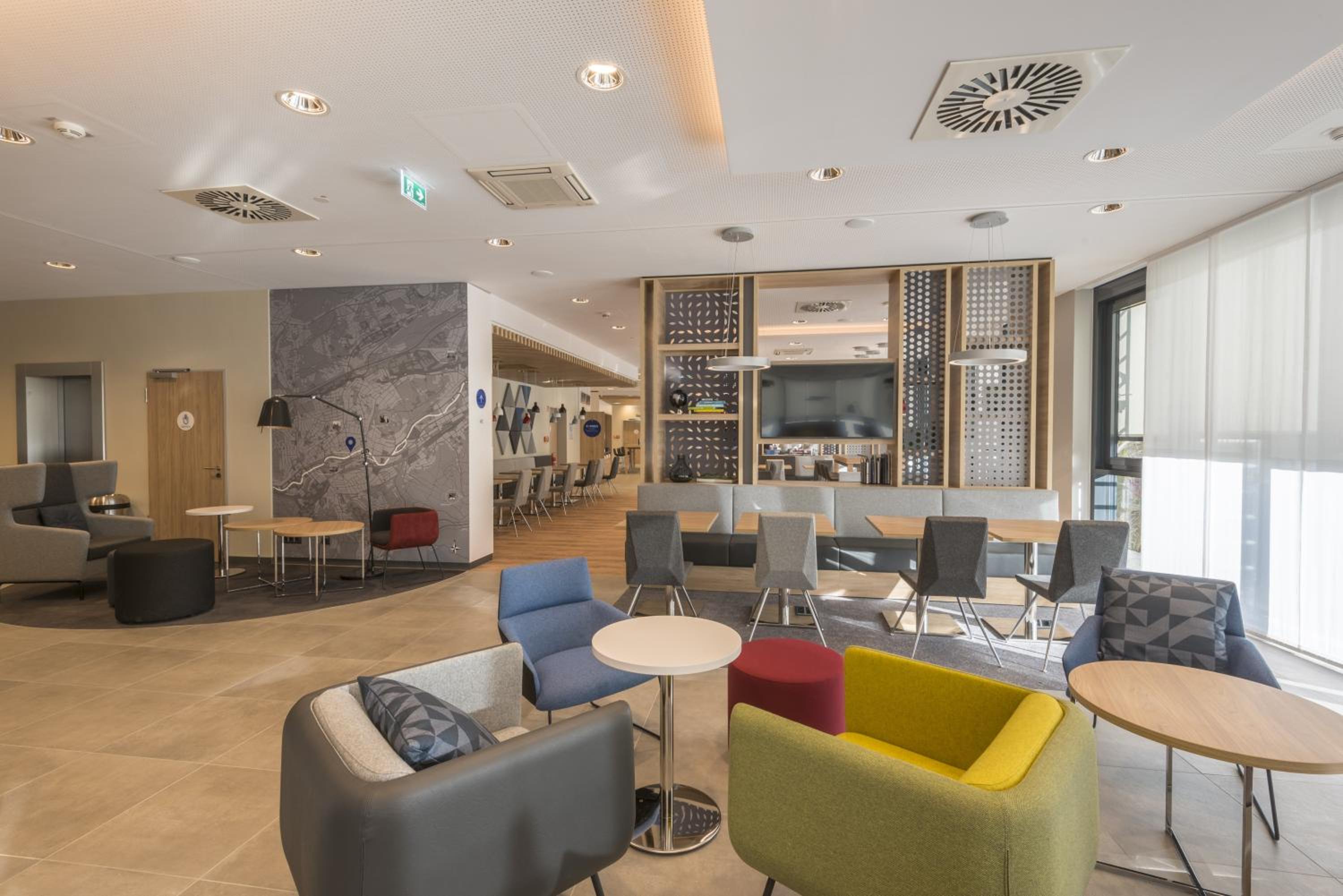 Wuppertal Vacations - Holiday Inn Express - Wuppertal - Hauptbahnhof, an IHG Hotel - Property Image 2
