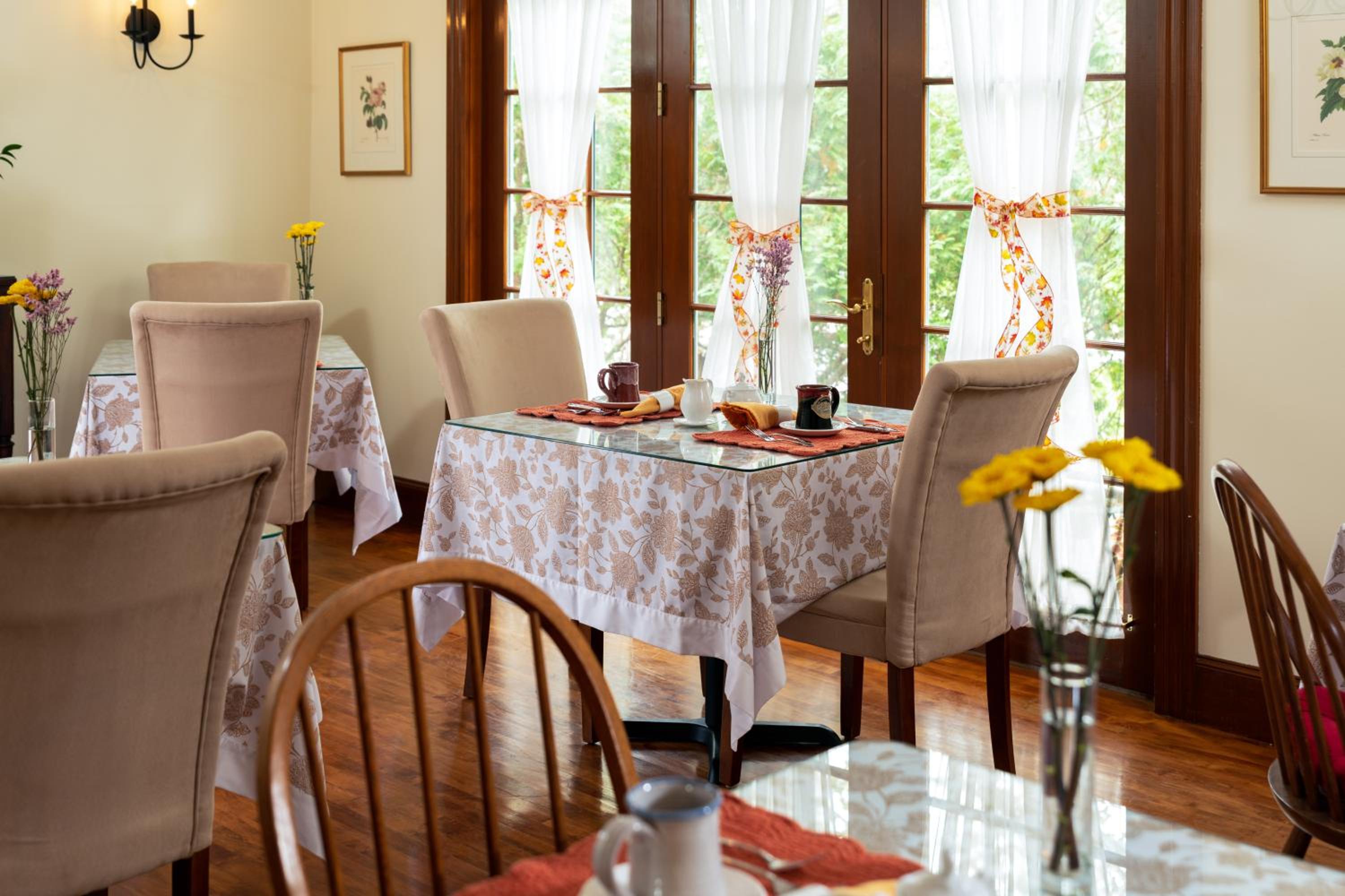 Palmer House Inn