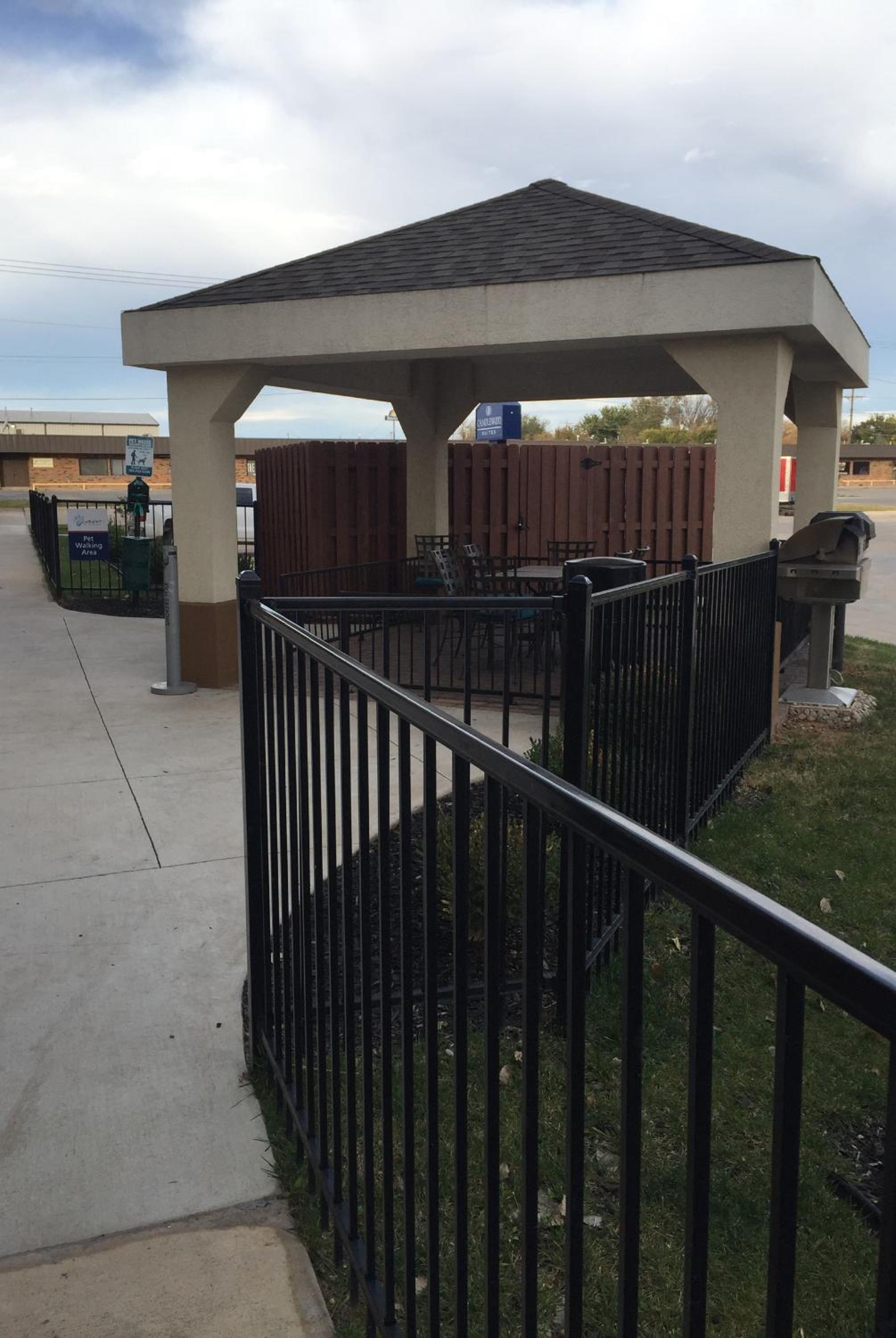 Woodward Vacations - Candlewood Suites Woodward, an IHG Hotel - Property Image 12