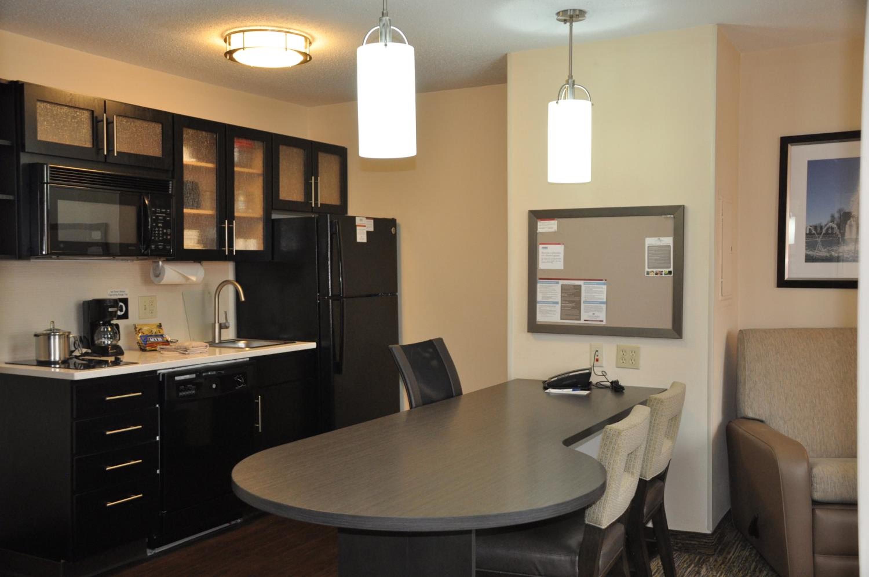 Candlewood Suites Washington-Dulles Herndon, an IHG Hotel - Property Image 2