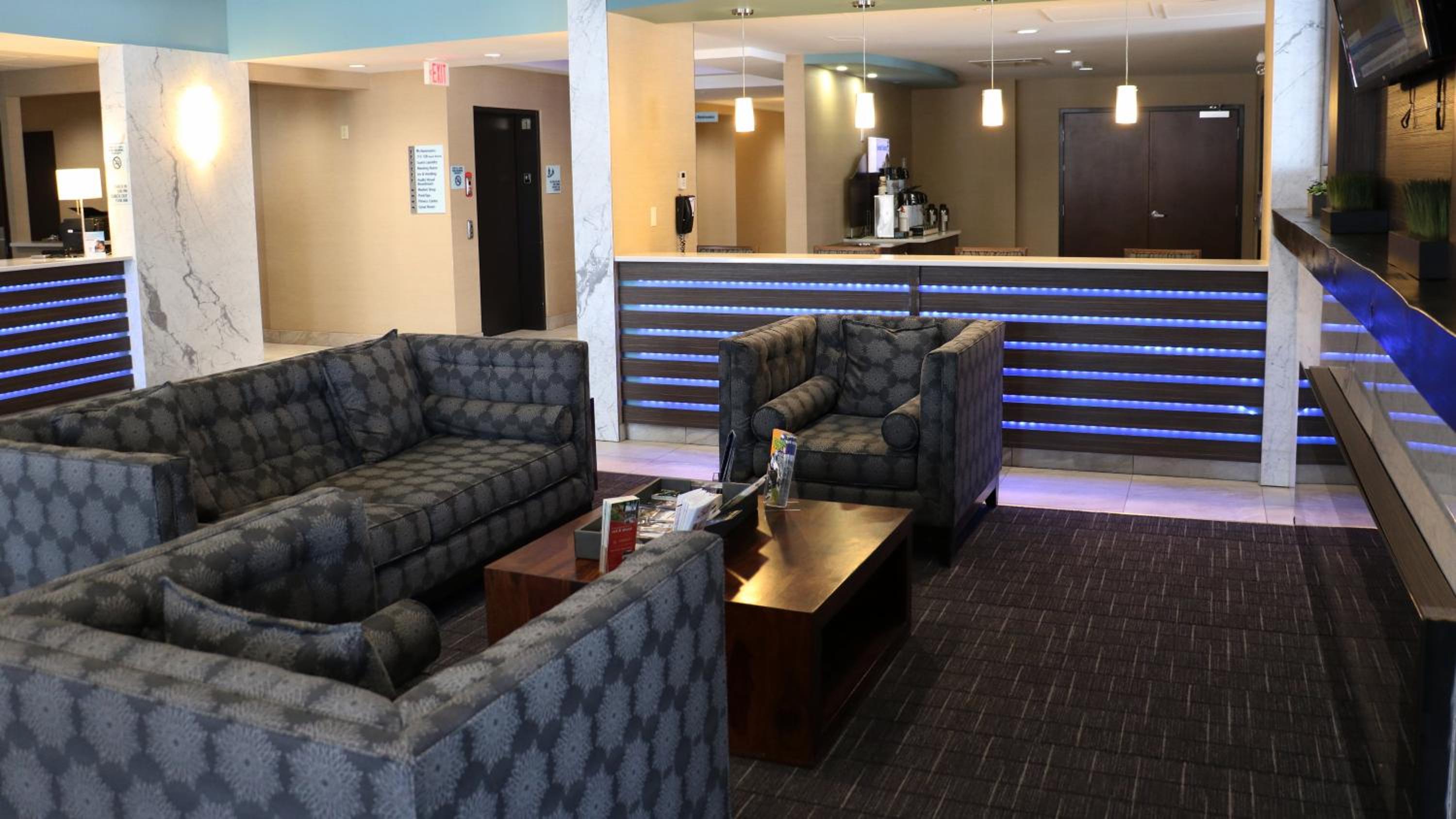 Golden Vacations - Holiday Inn Express Golden-Kicking Horse, an IHG Hotel - Property Image 56