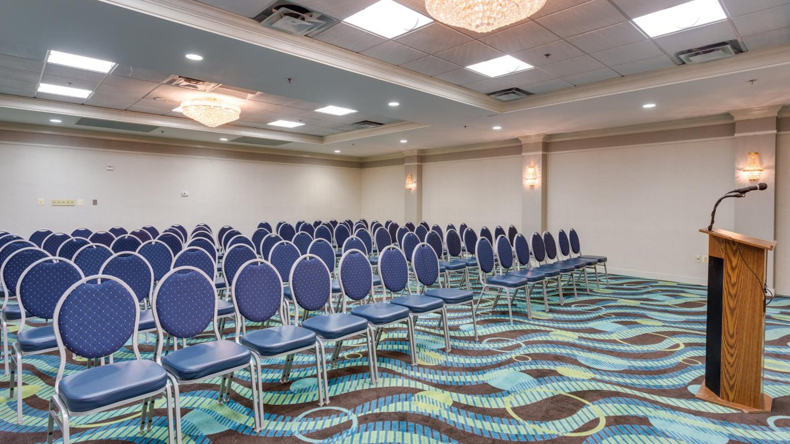 Springfield Vacations - Holiday Inn Express Washington DC SW - Springfield, an IHG Hotel - Property Image 49