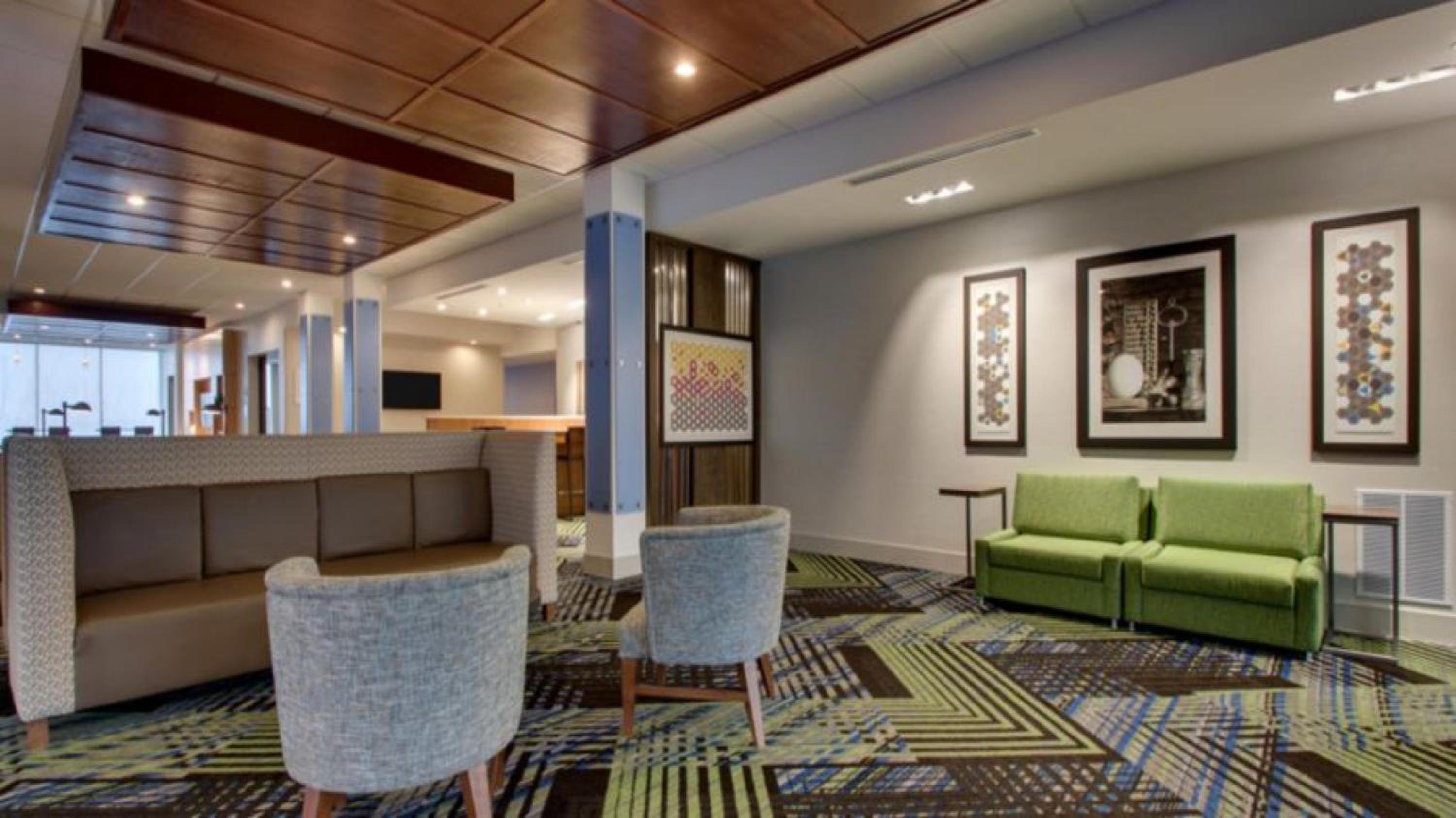 Mount Pleasant Vacations - Holiday Inn Express Hotel  Suites Mount Pleasant, an IHG Hotel - Property Image 7