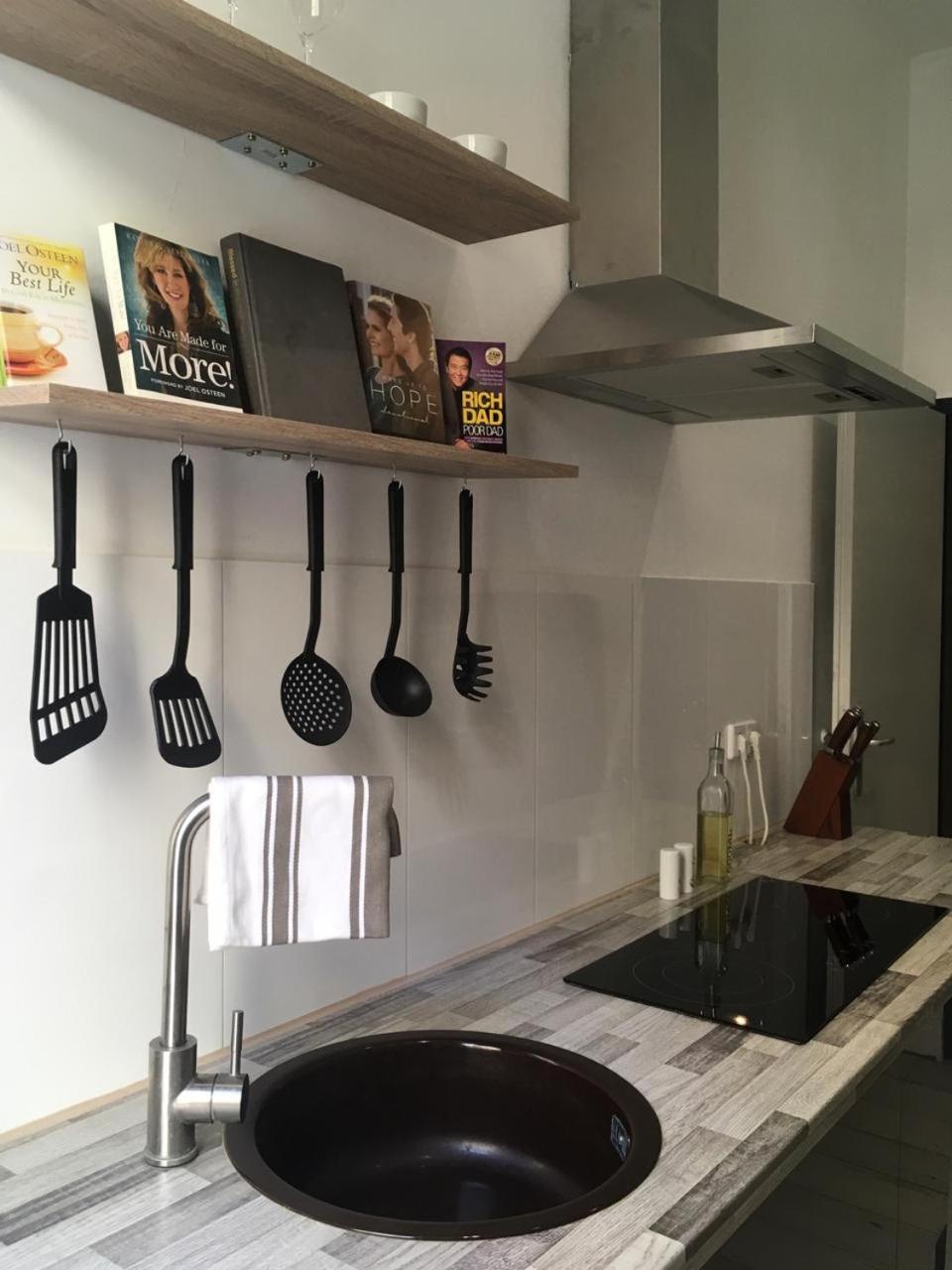 Great Apartment in Berlin Alexanderplatz