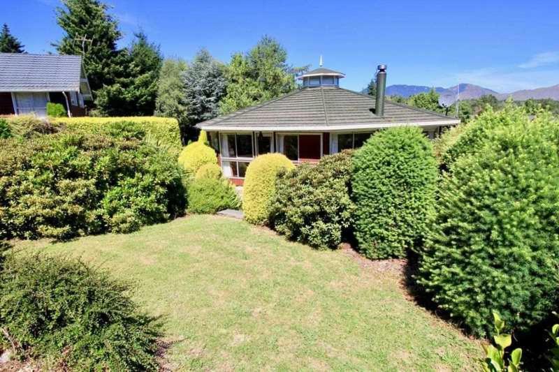 25 Chalet Crescent view 5