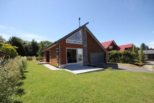 Hotel 15 Hepburn Lane - Image 1