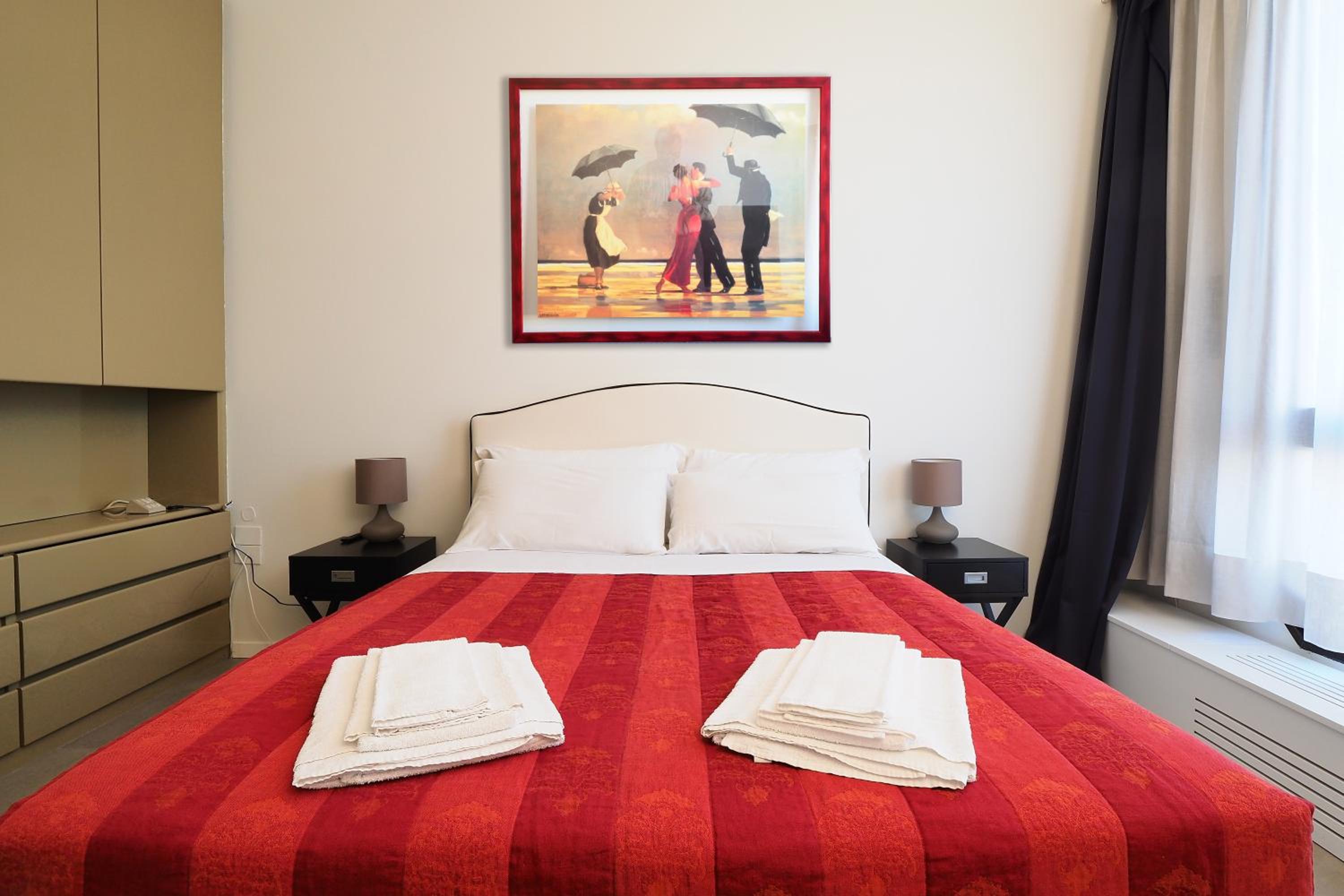 Duomo Luxury Apartment III
