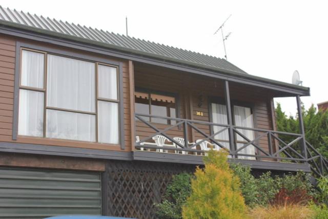 36a Alpine Avenue view 3