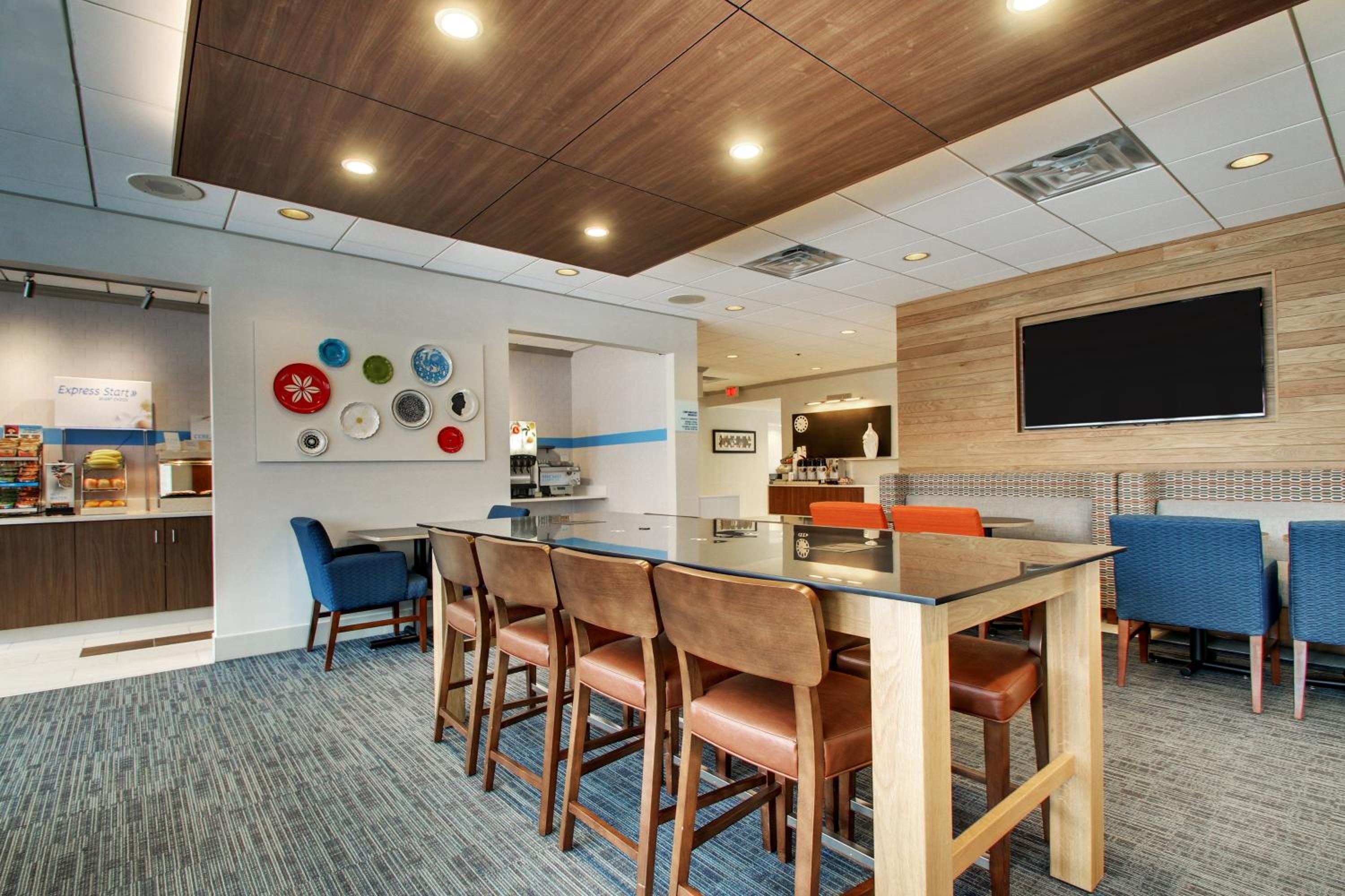 Poughkeepsie Vacations - Holiday Inn Express Poughkeepsie, an IHG Hotel - Property Image 35