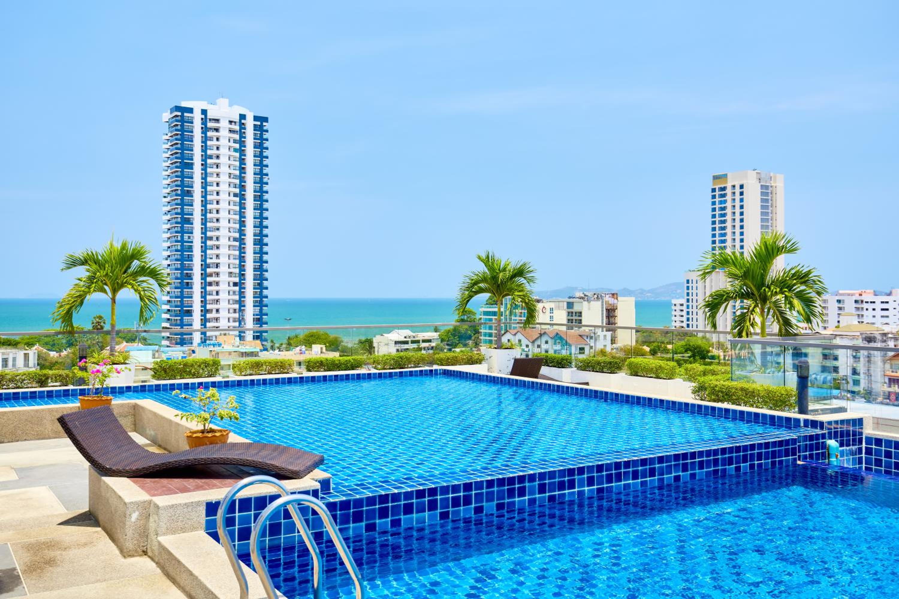 Laguna Bay 2 by Tech view 3