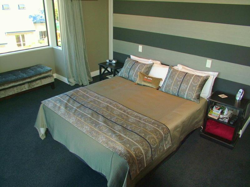 59 St James Avenue view 3