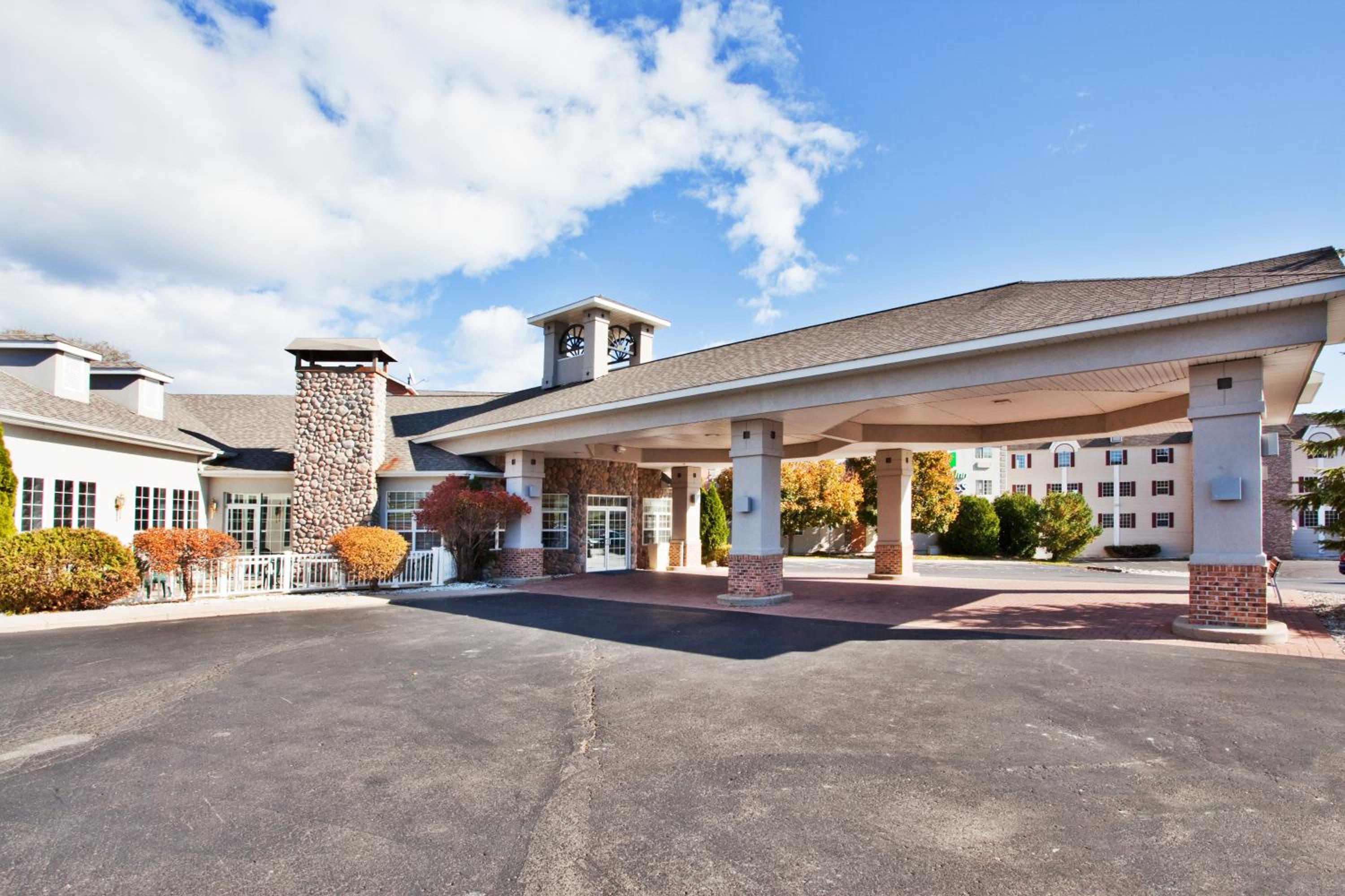 Hotel Holiday Inn Express St. Ignace-lake Front By Ihg