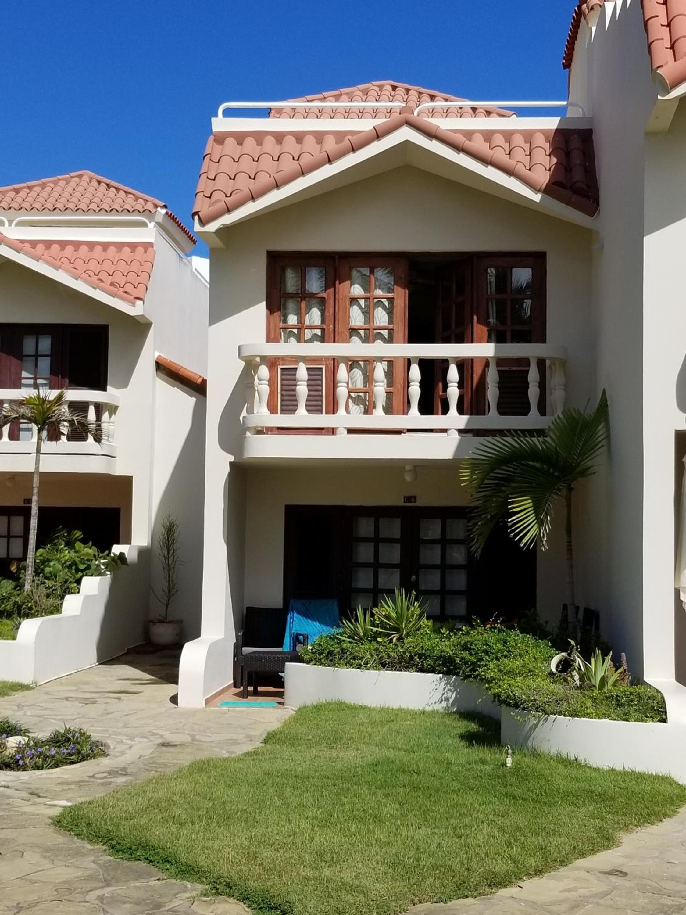 Beach Front! Kiters Paradise! Nanny Estates C6 view 3