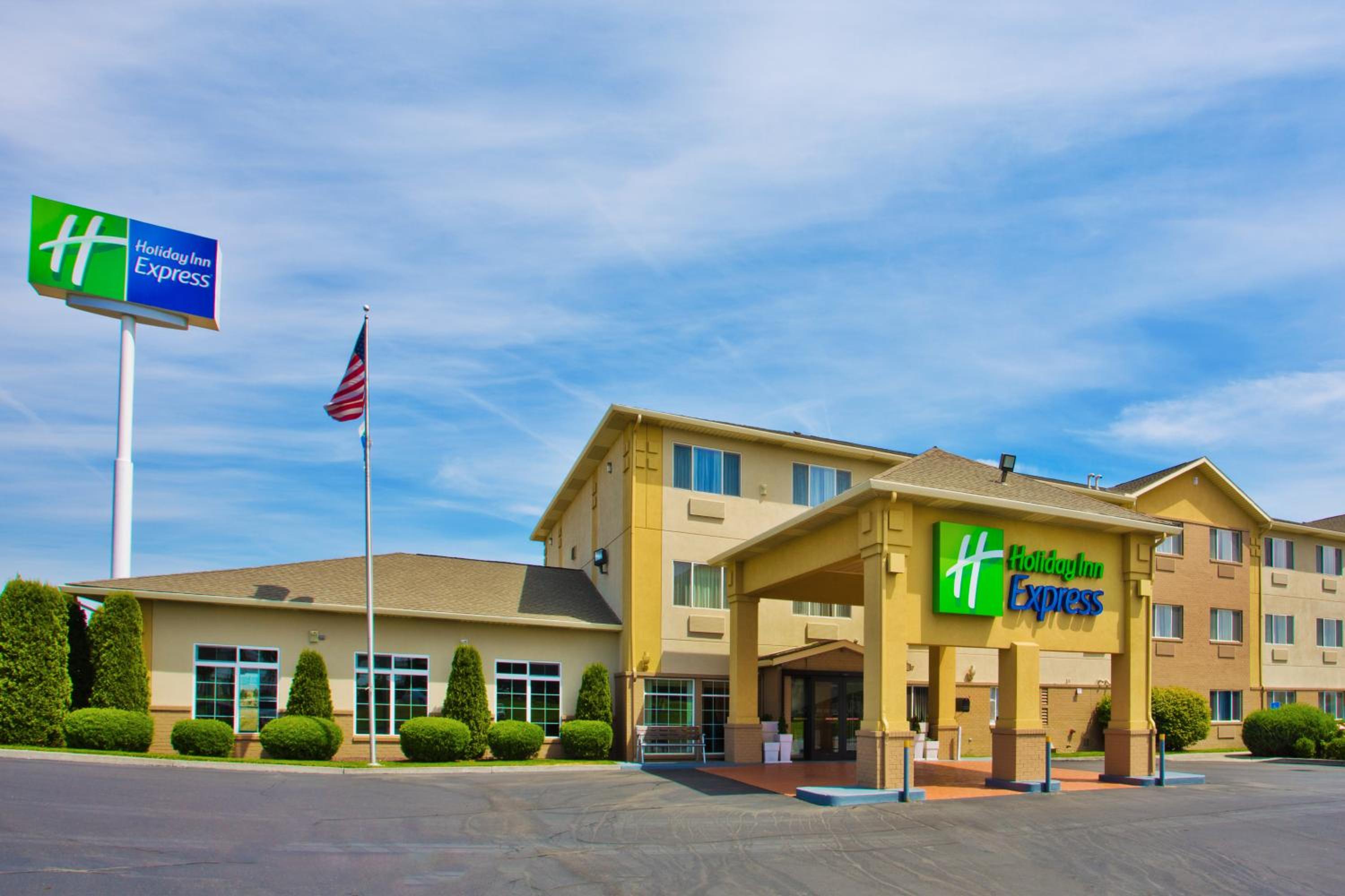 Pendleton Vacations - Holiday Inn Express Pendleton, an IHG Hotel - Property Image 9