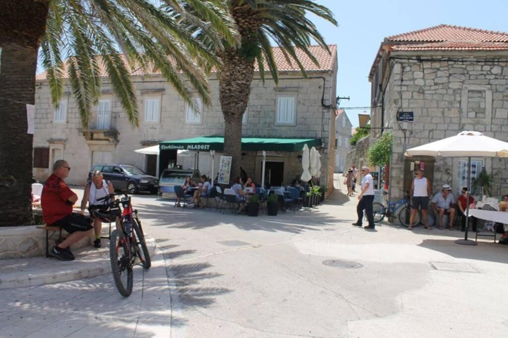 Photo 45