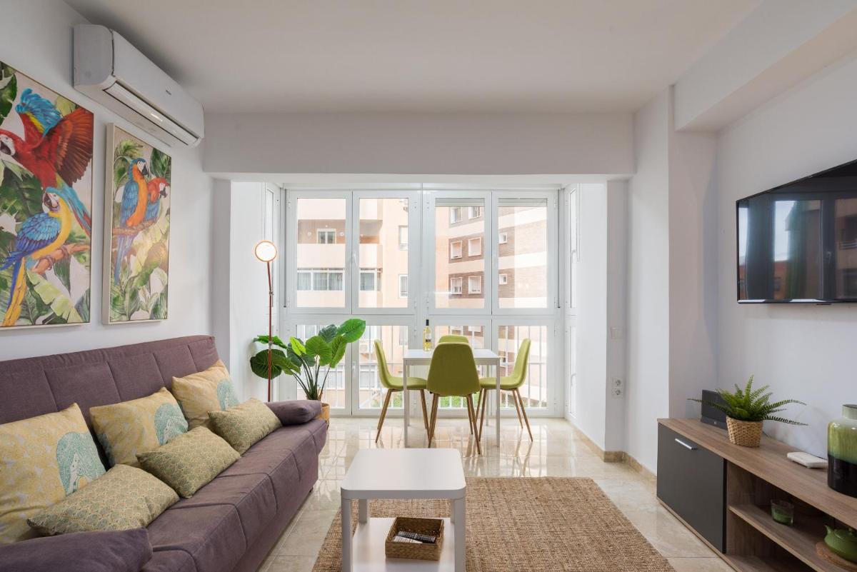 MP5-Just Renovated Apartment Right on the Beach photo 3