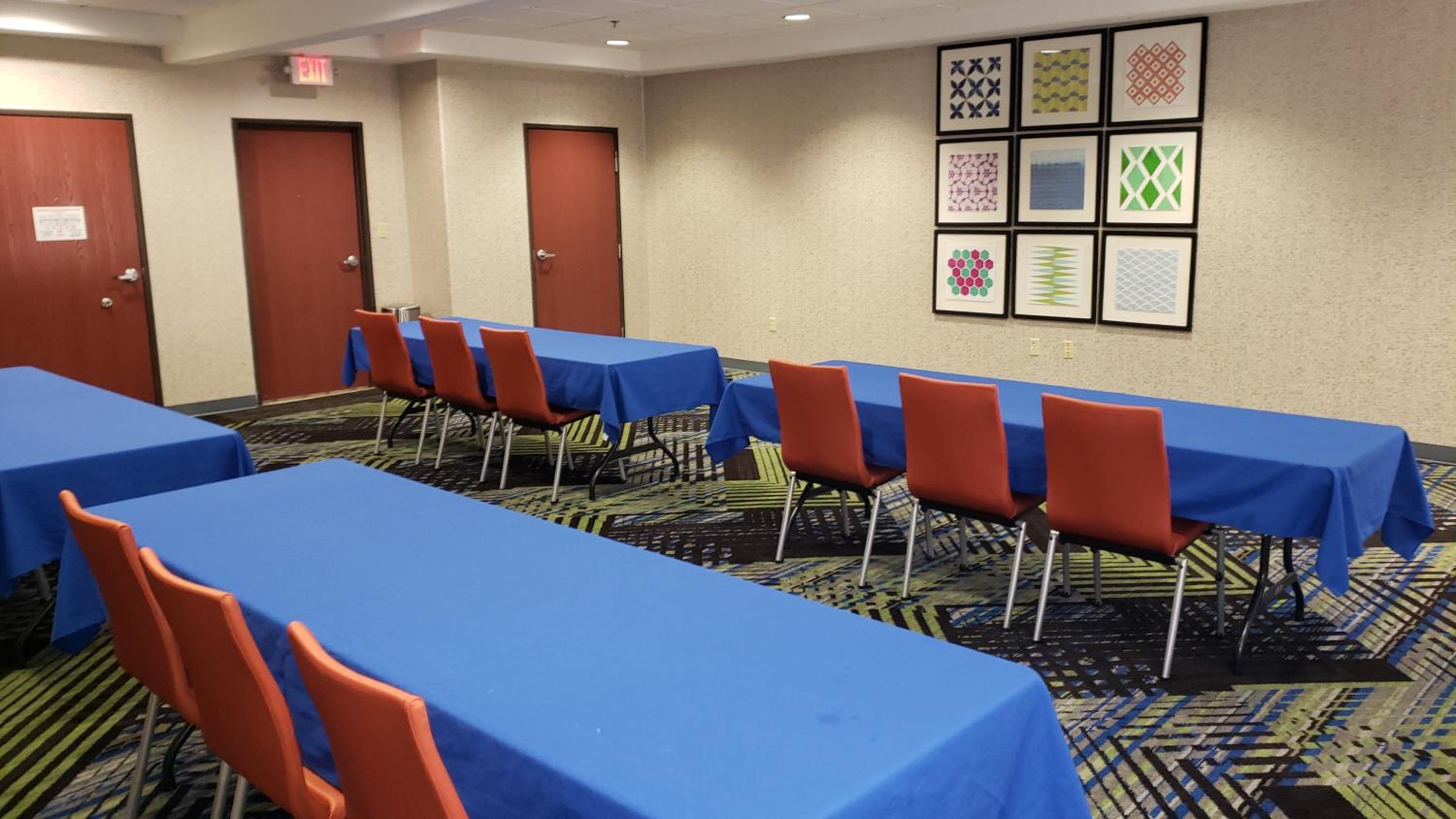 Holiday Inn Express Hotel and Suites Weslaco, an IHG Hotel - Property Image 2