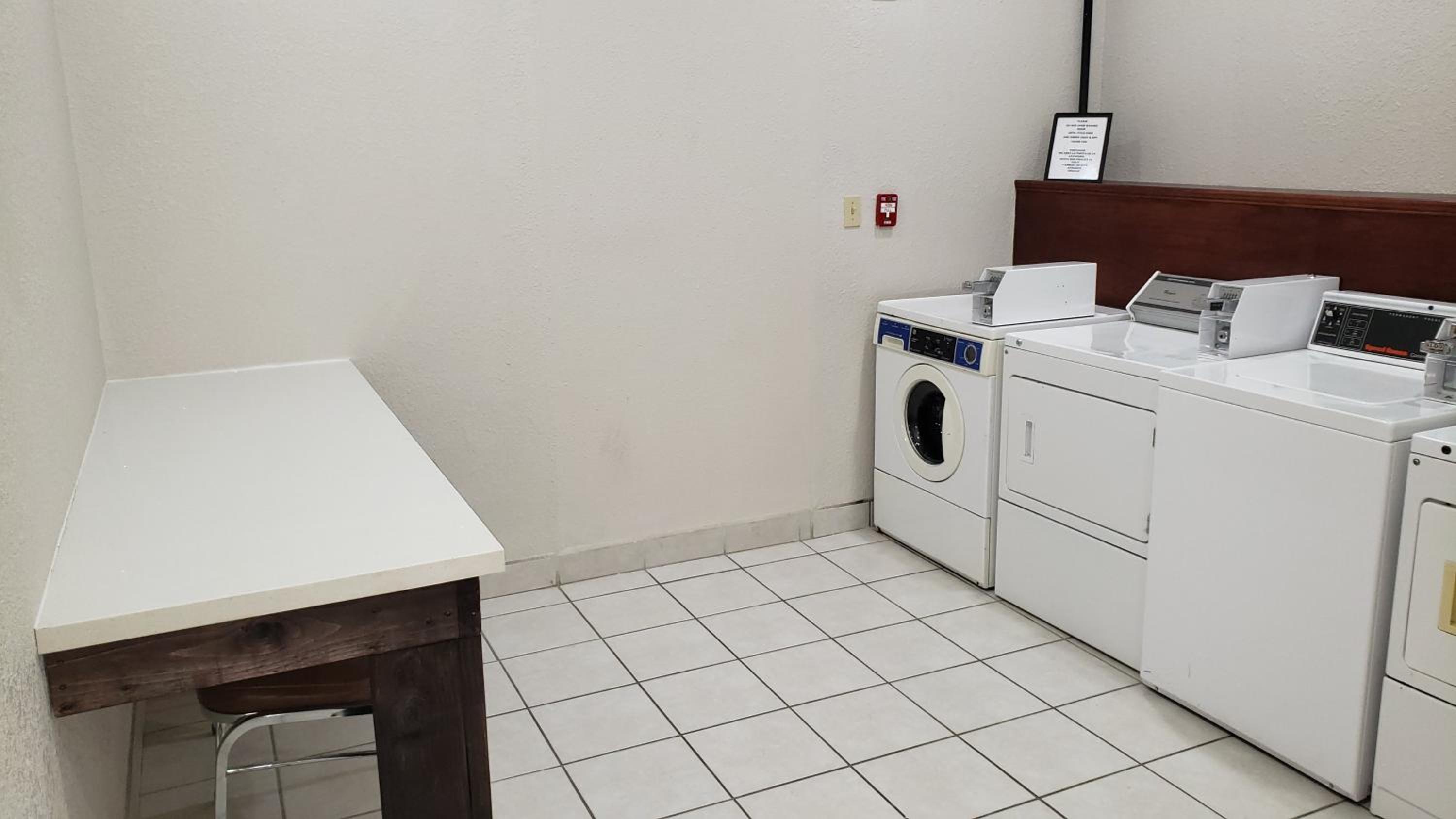 Holiday Inn Express Hotel and Suites Weslaco, an IHG Hotel - Property Image 4