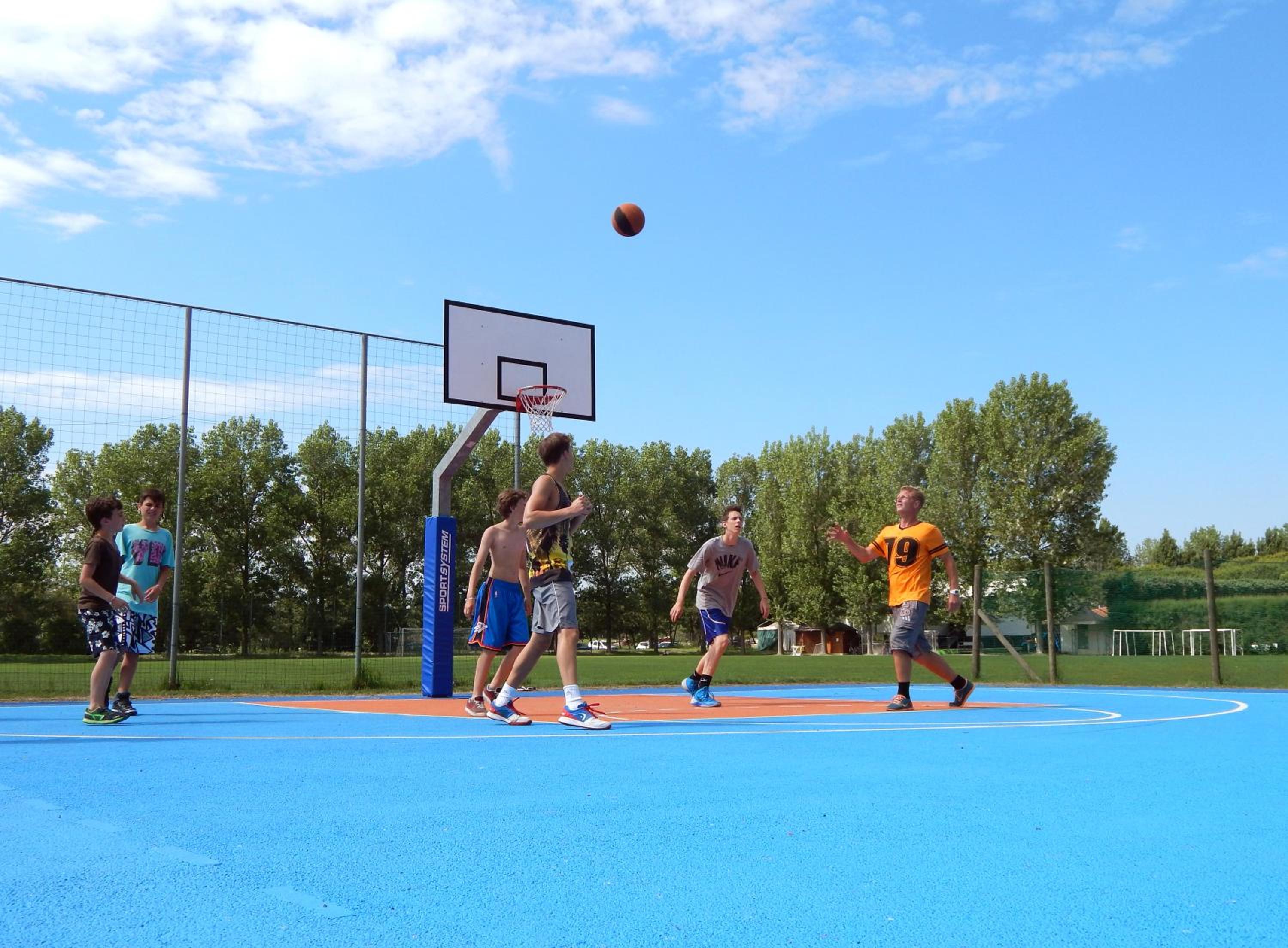 activities & amenities