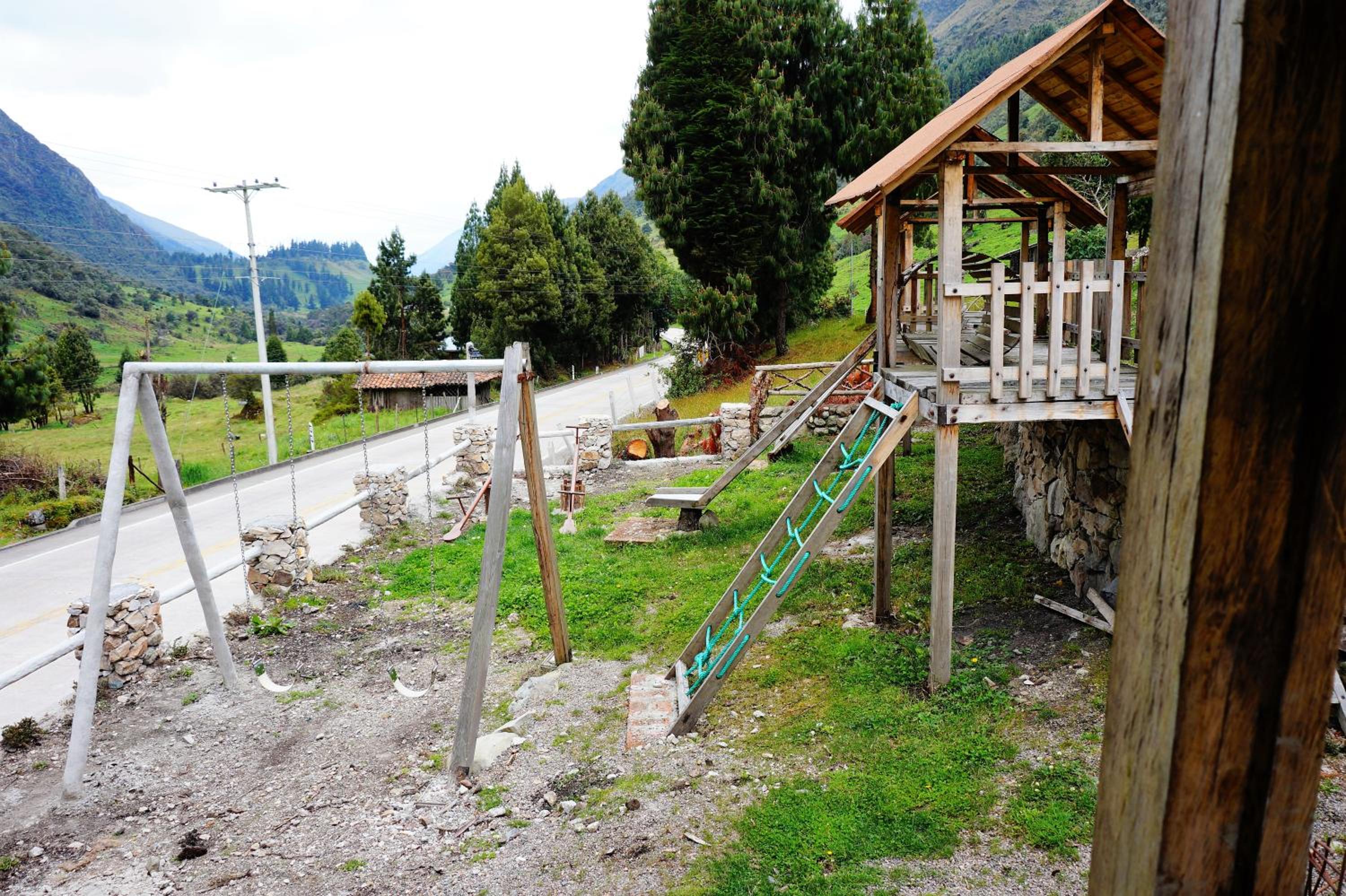 Photo 12
