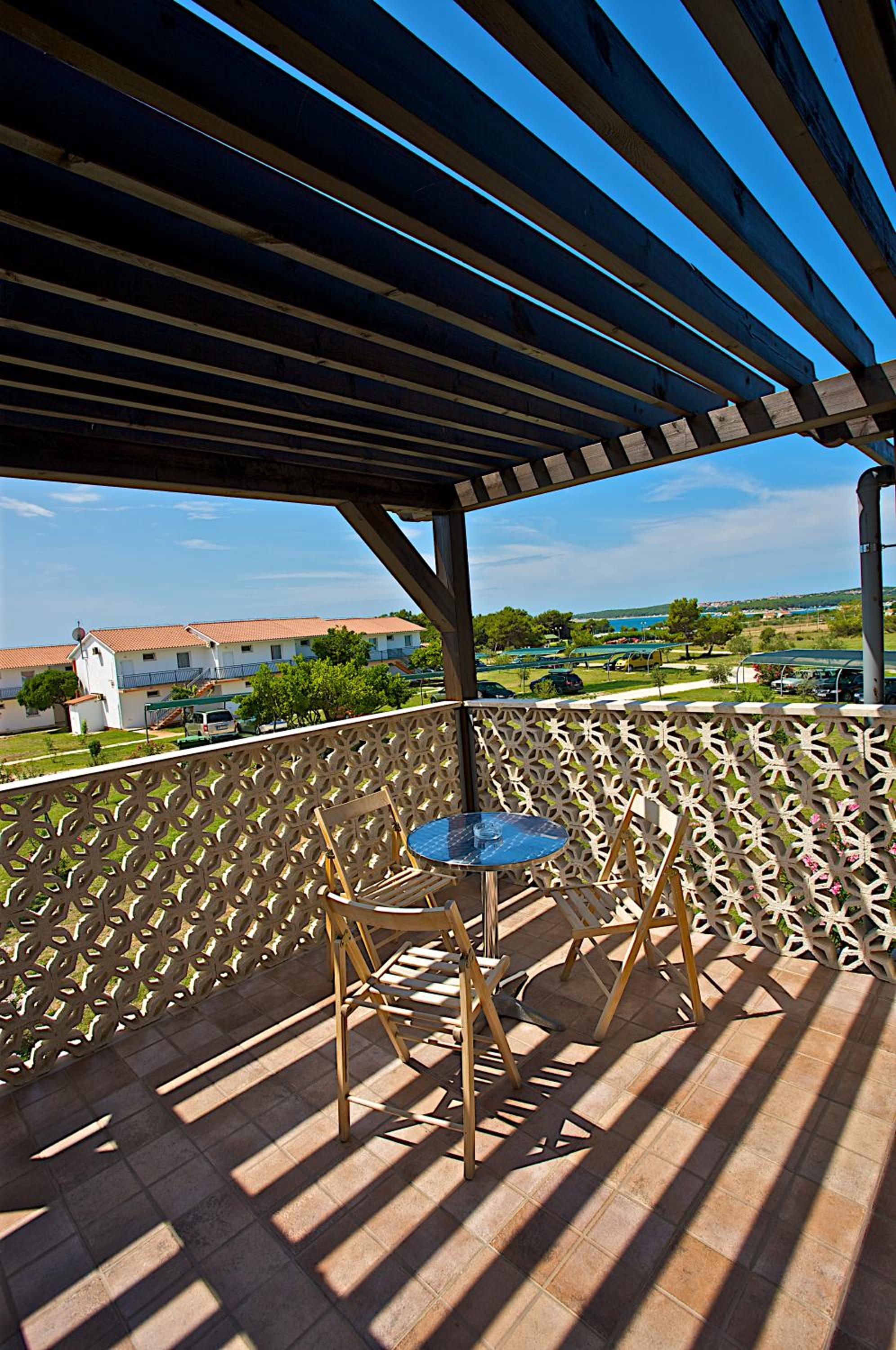 Kazela Apartments