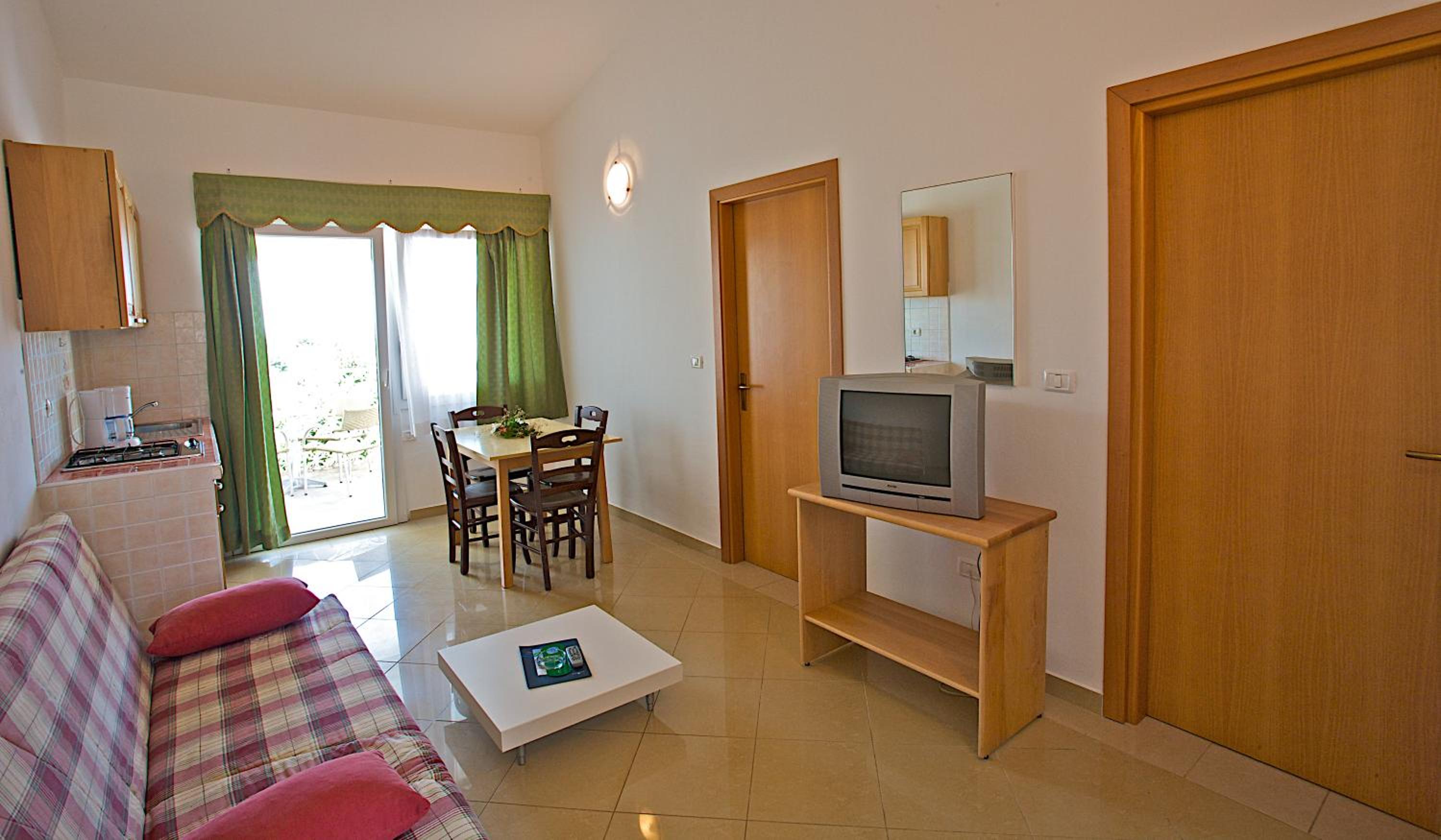 Kazela Apartments