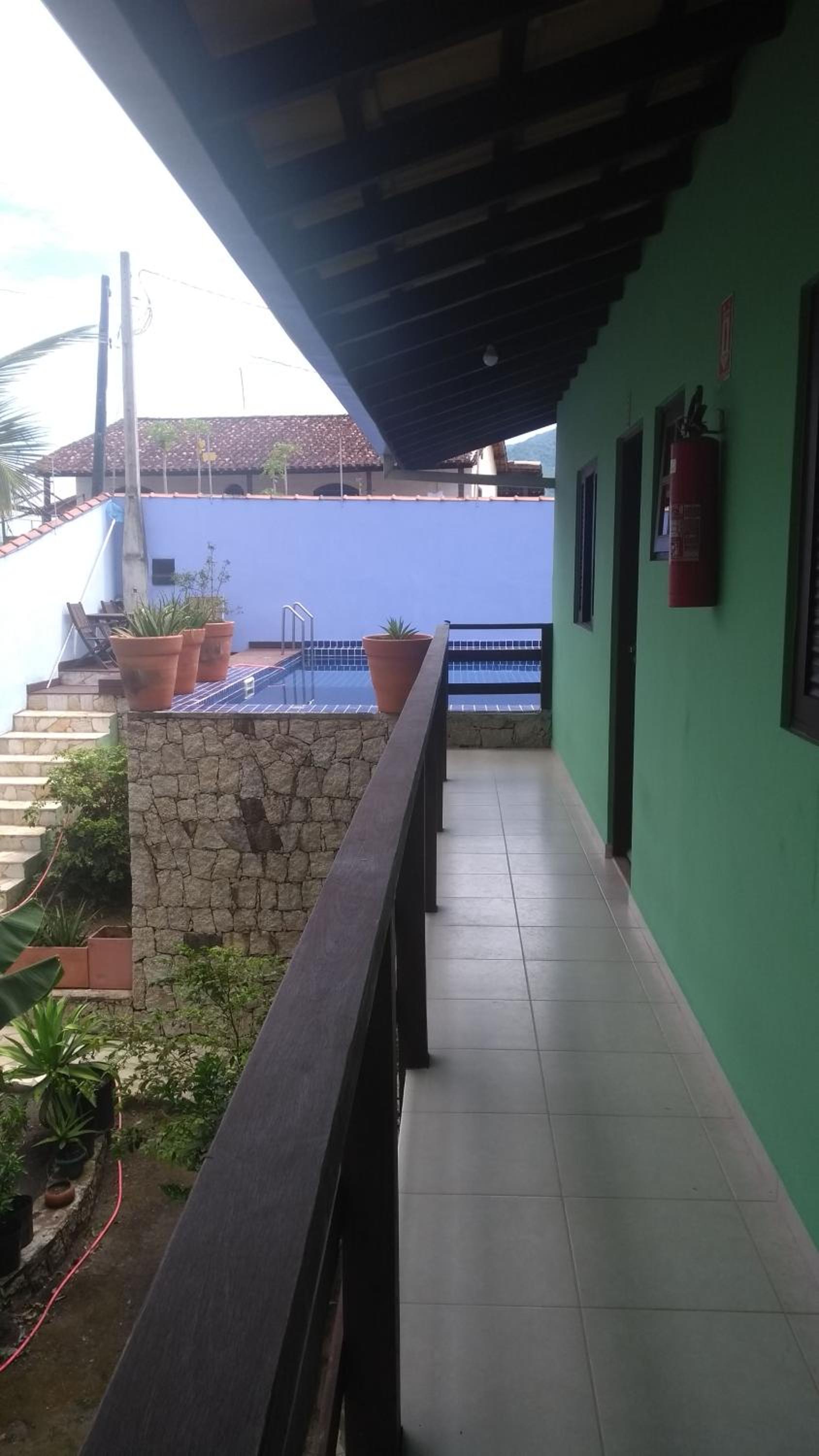 Hélio's Cháles