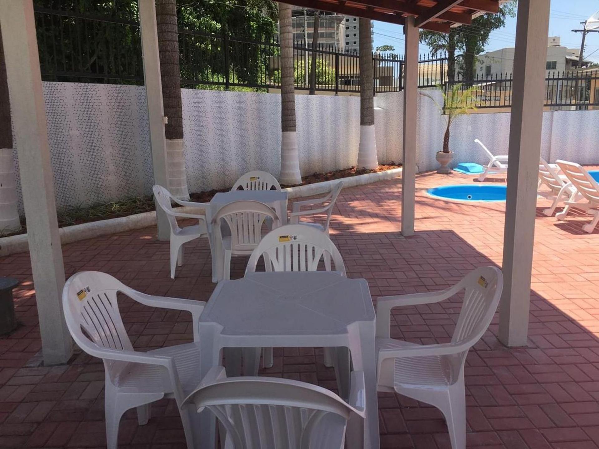 KIT 5 - Estúdio com churrasqueira piscina ar wifI vaga cozinha