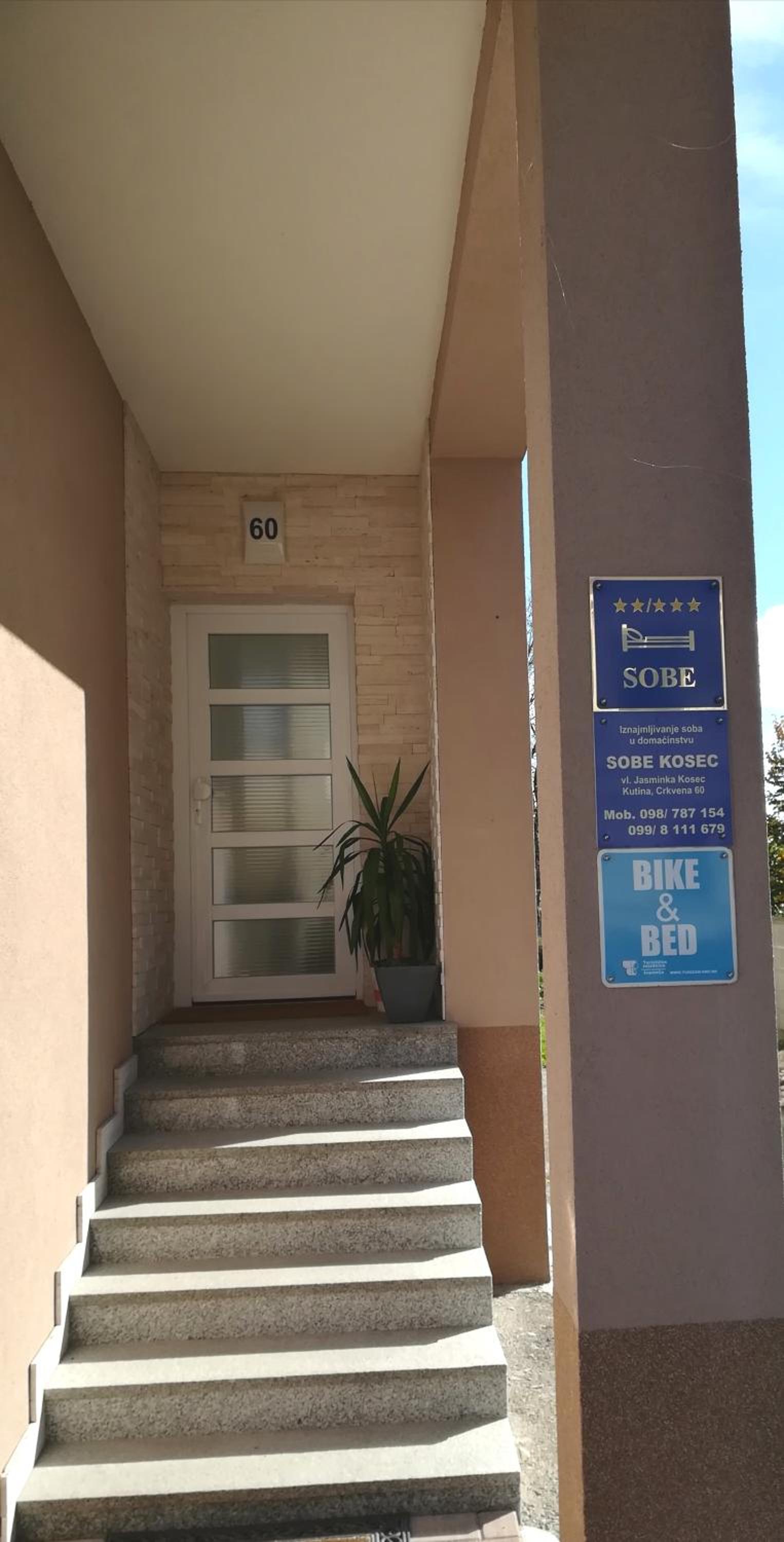 Hotel Guest House Kosec - Image 1