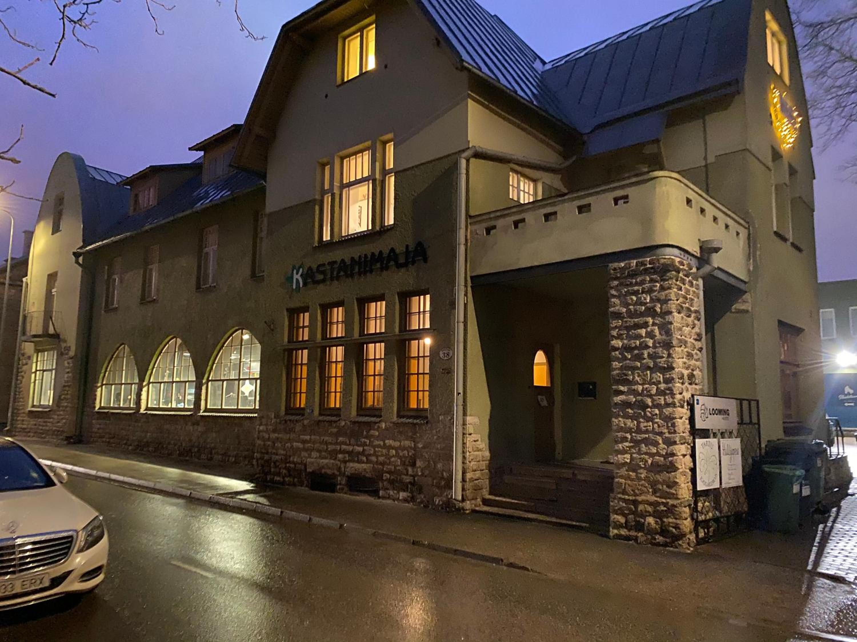 Hotel Kastanimaja Apartments - Image 1