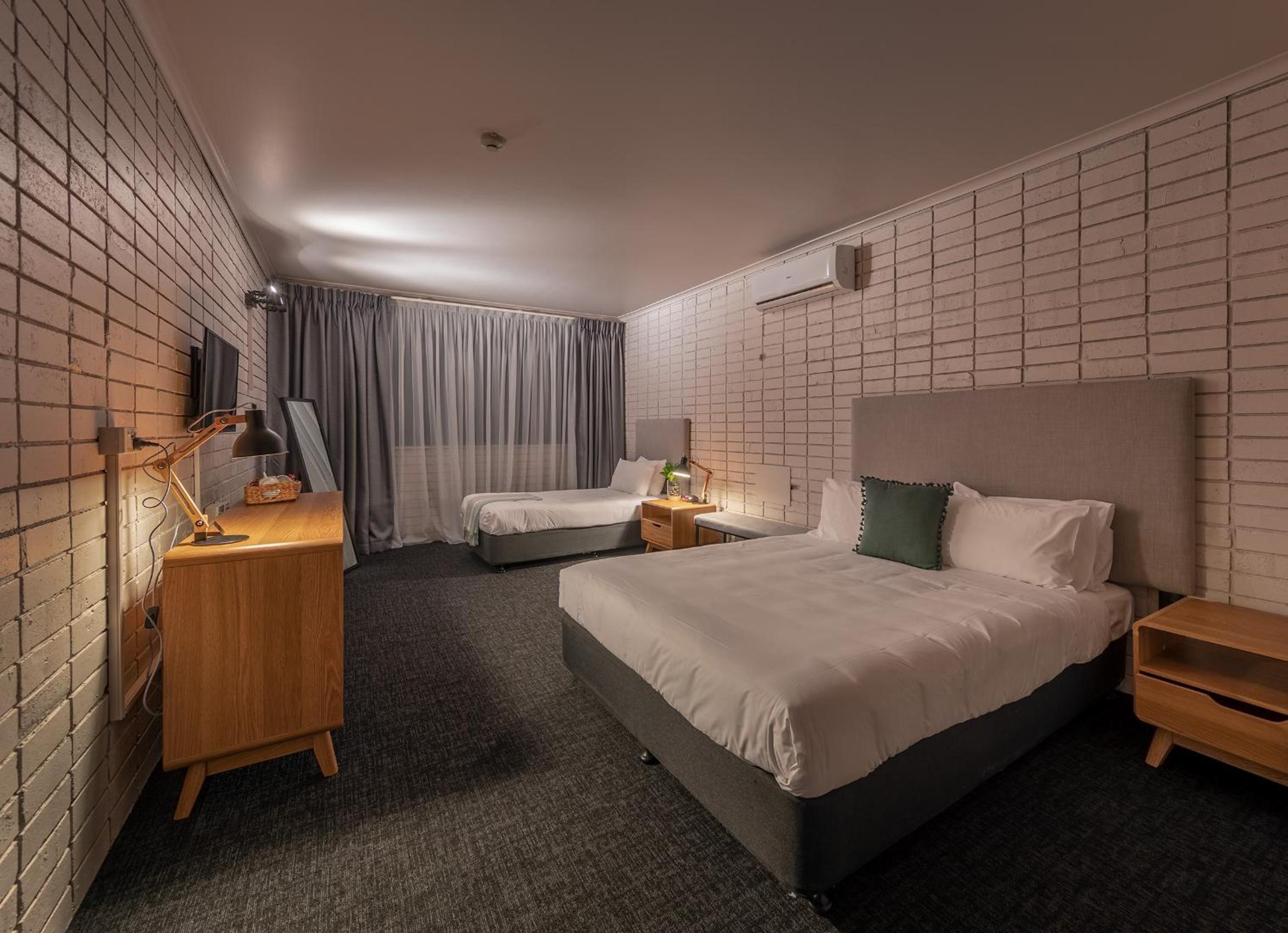 Palms Hotel photo 2