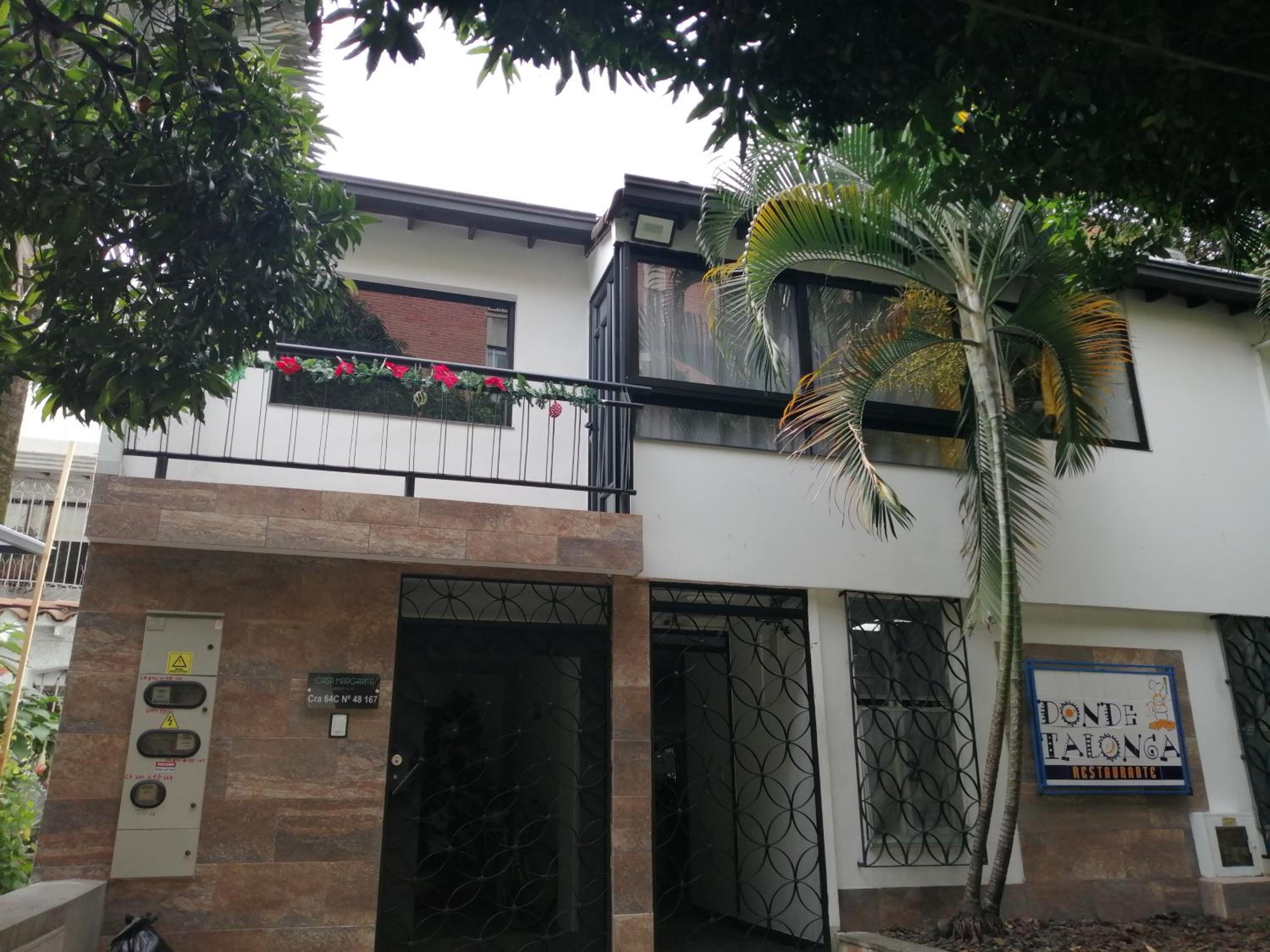 apartamentos amoblados casa margarita laureles estadio excelente ubicación
