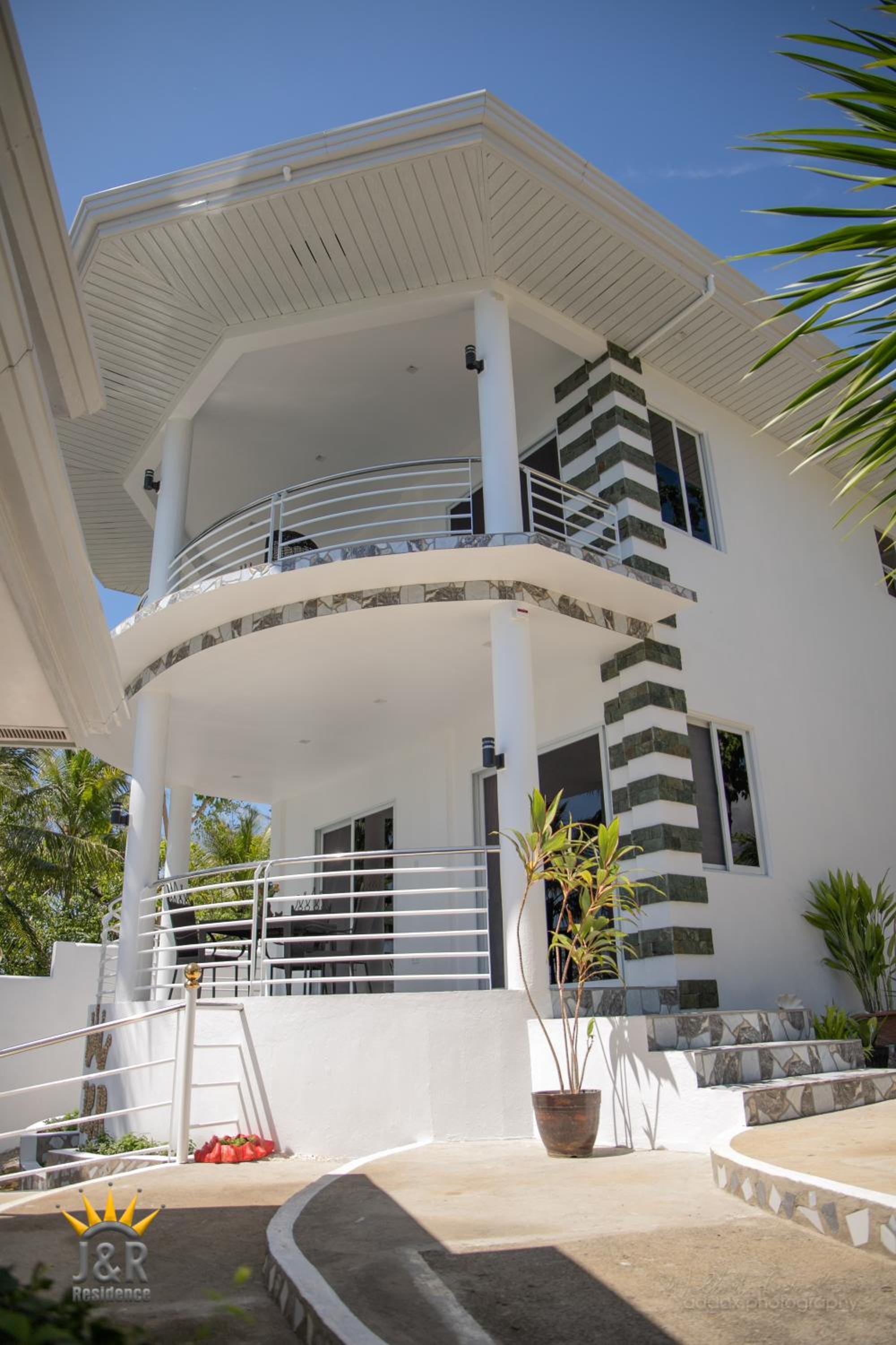 J&R Residence