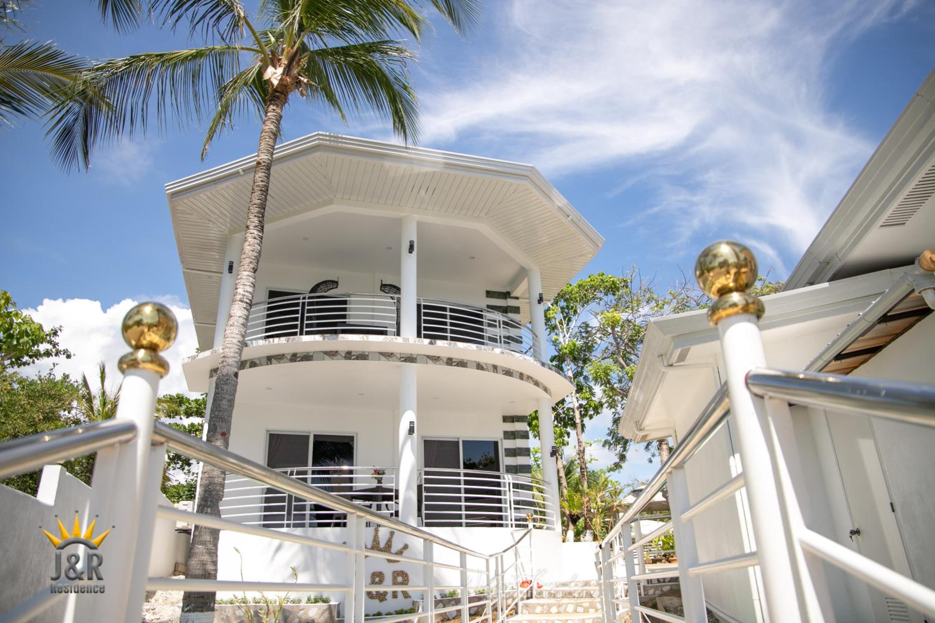 J&R Residence