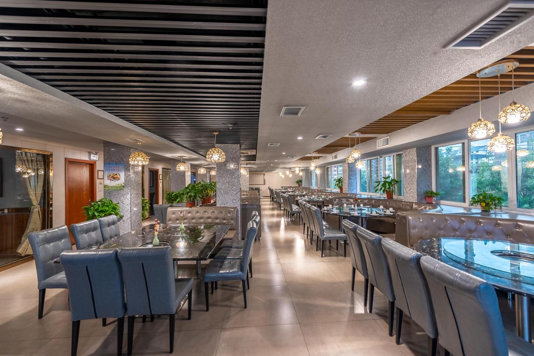 Days Hotel Yishun Guilin