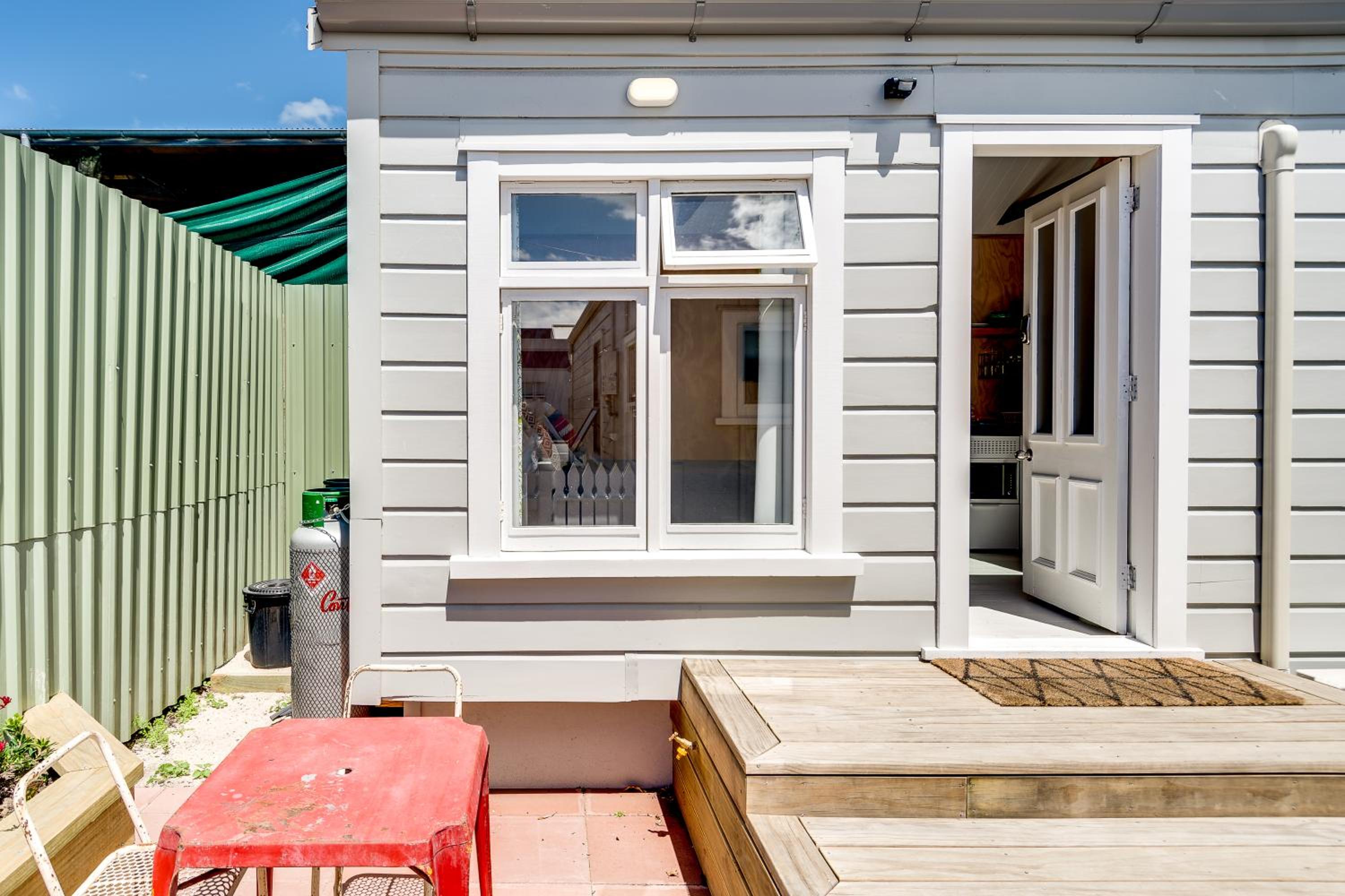 Ahuriri Studio Cottage, photo 3