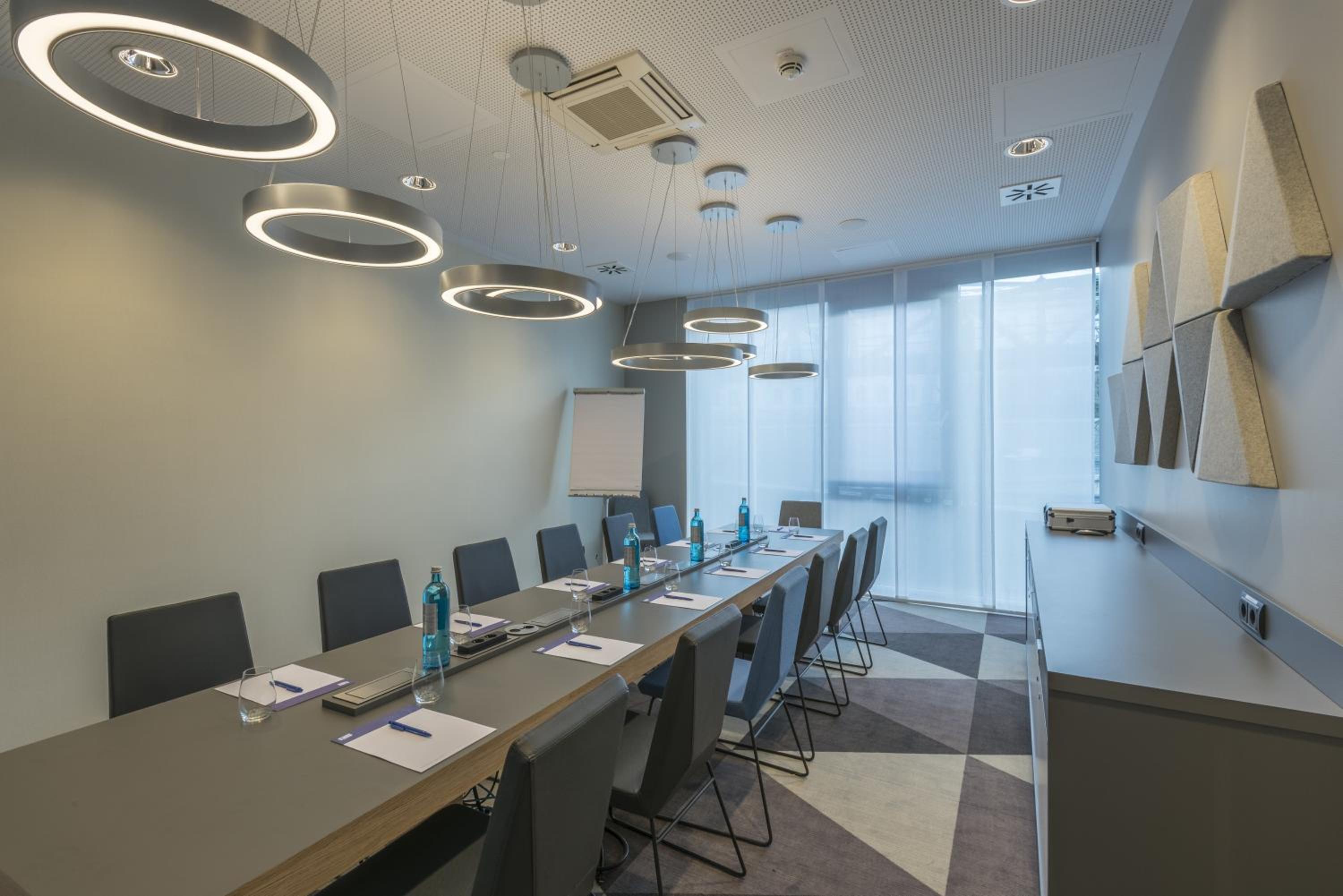 Wuppertal Vacations - Holiday Inn Express - Wuppertal - Hauptbahnhof, an IHG Hotel - Property Image 8
