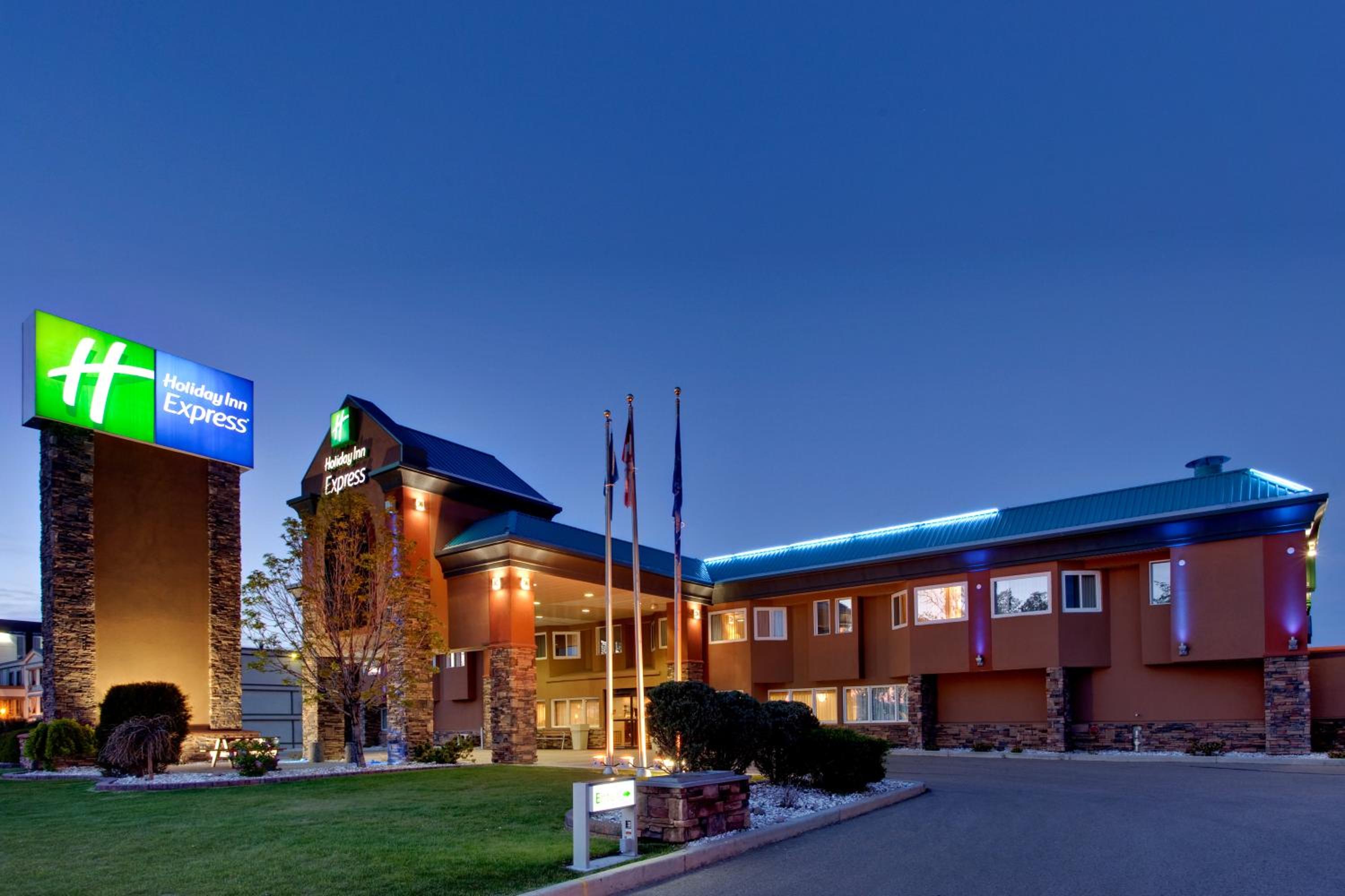 Red Deer Vacations - Holiday Inn Express Red Deer, an IHG Hotel - Property Image 1