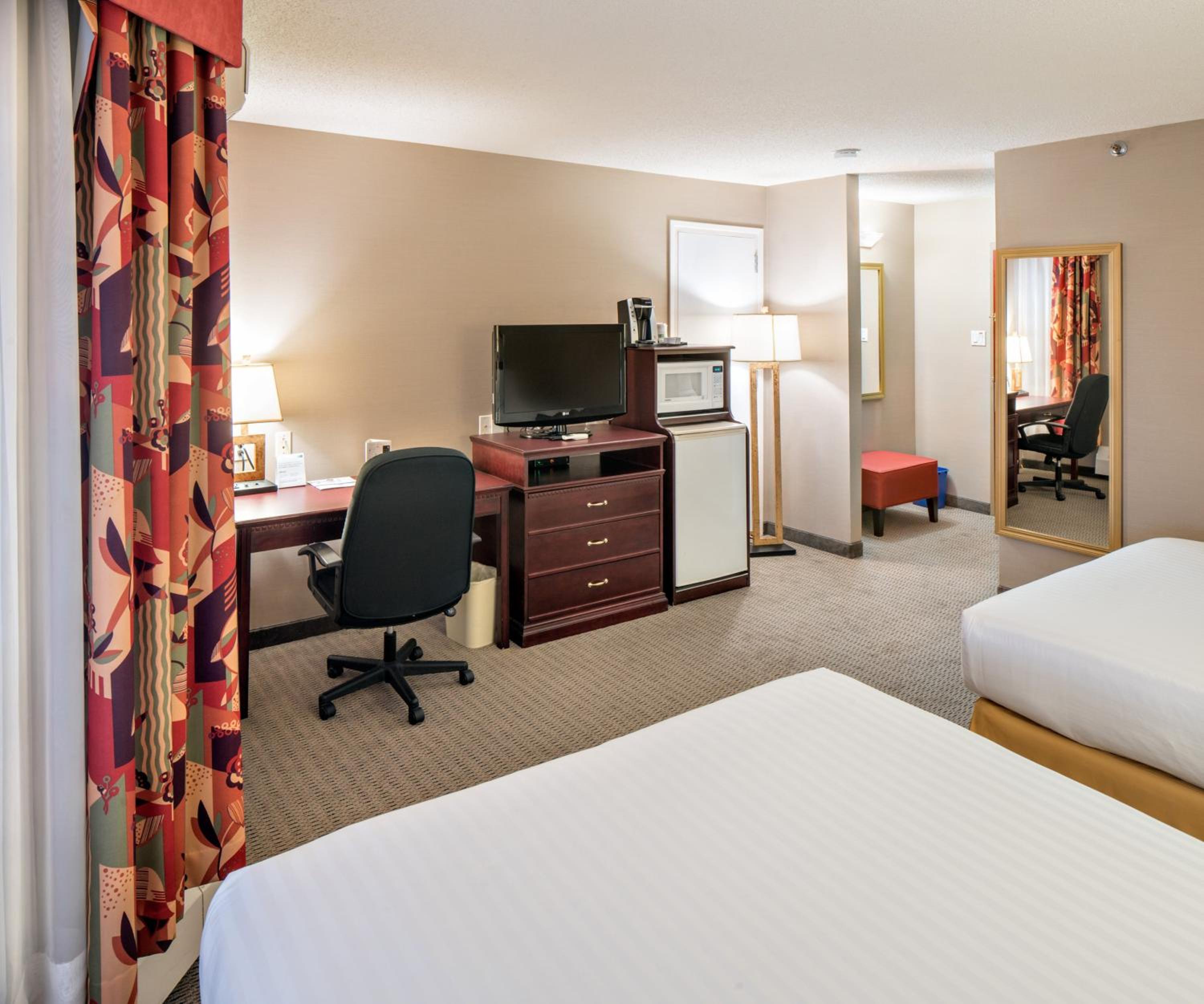 Red Deer Vacations - Holiday Inn Express Red Deer, an IHG Hotel - Property Image 3
