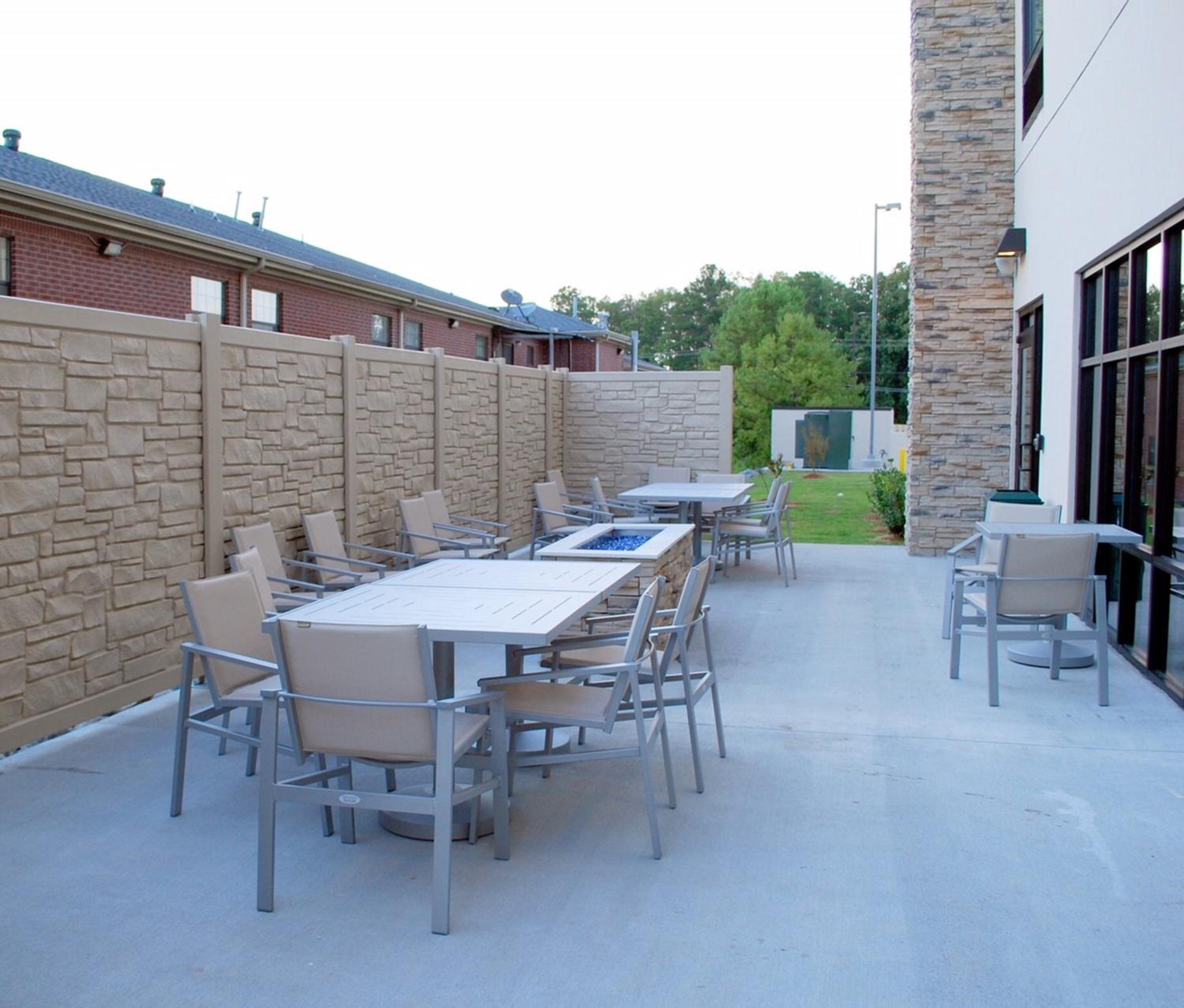Holiday Inn Express  Suites White Hall, an IHG Hotel - Property Image 5