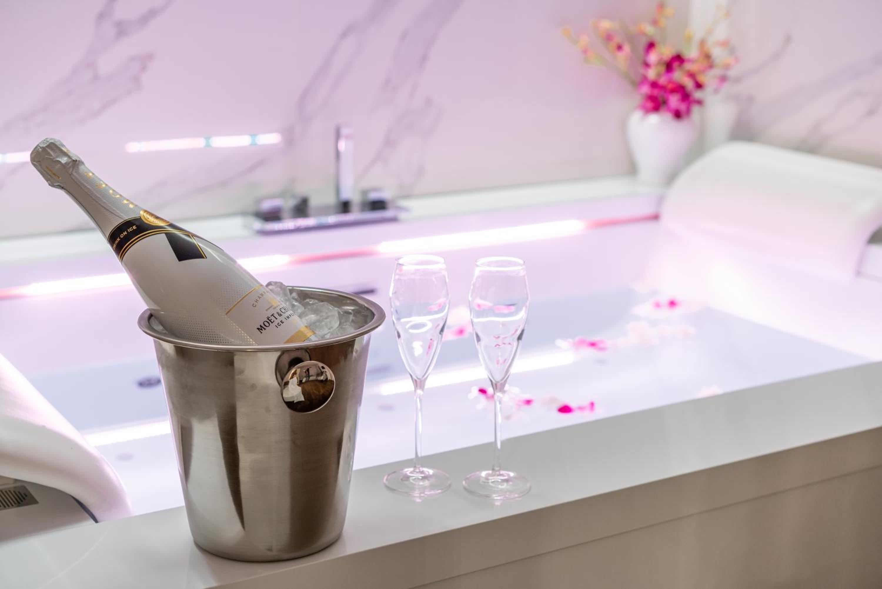 Palazzo Cini Luxury Rooms in Pisa - Image 4