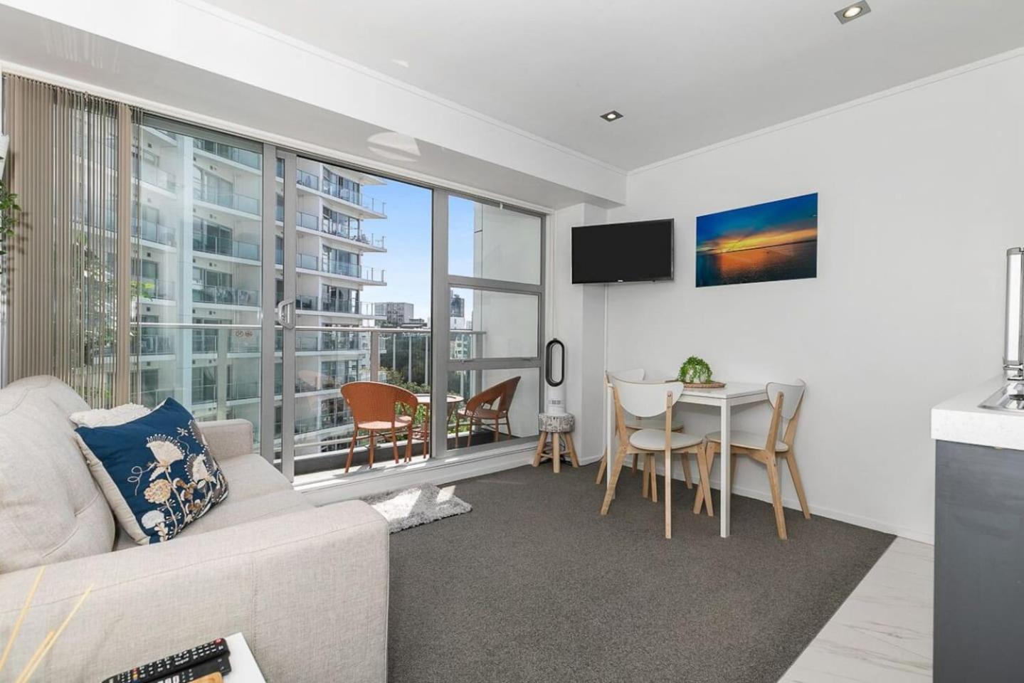 2BR Apartment w/ Balcony, Gym and Parking Access! photo 5