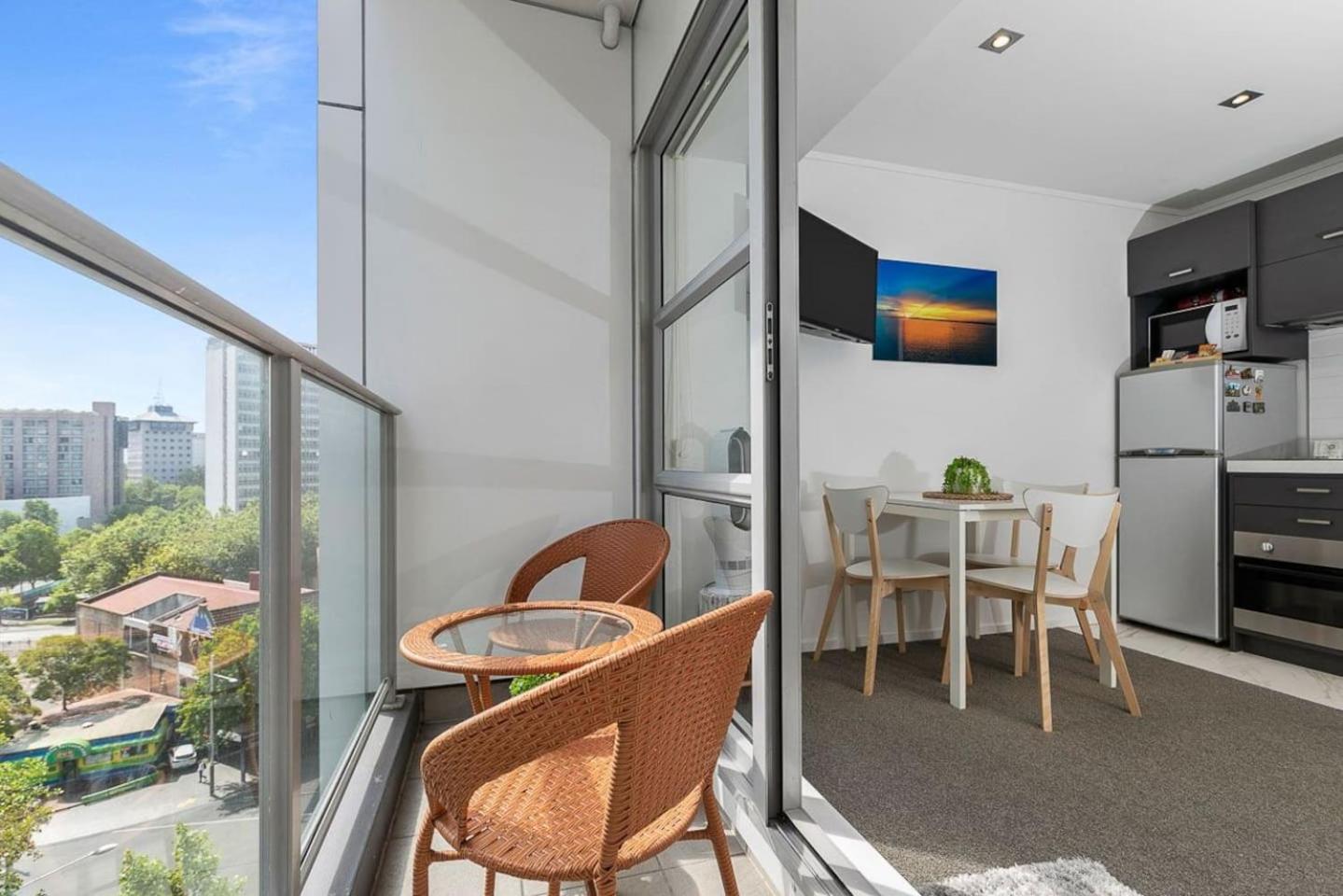 2BR Apartment w/ Balcony, Gym and Parking Access! photo 4